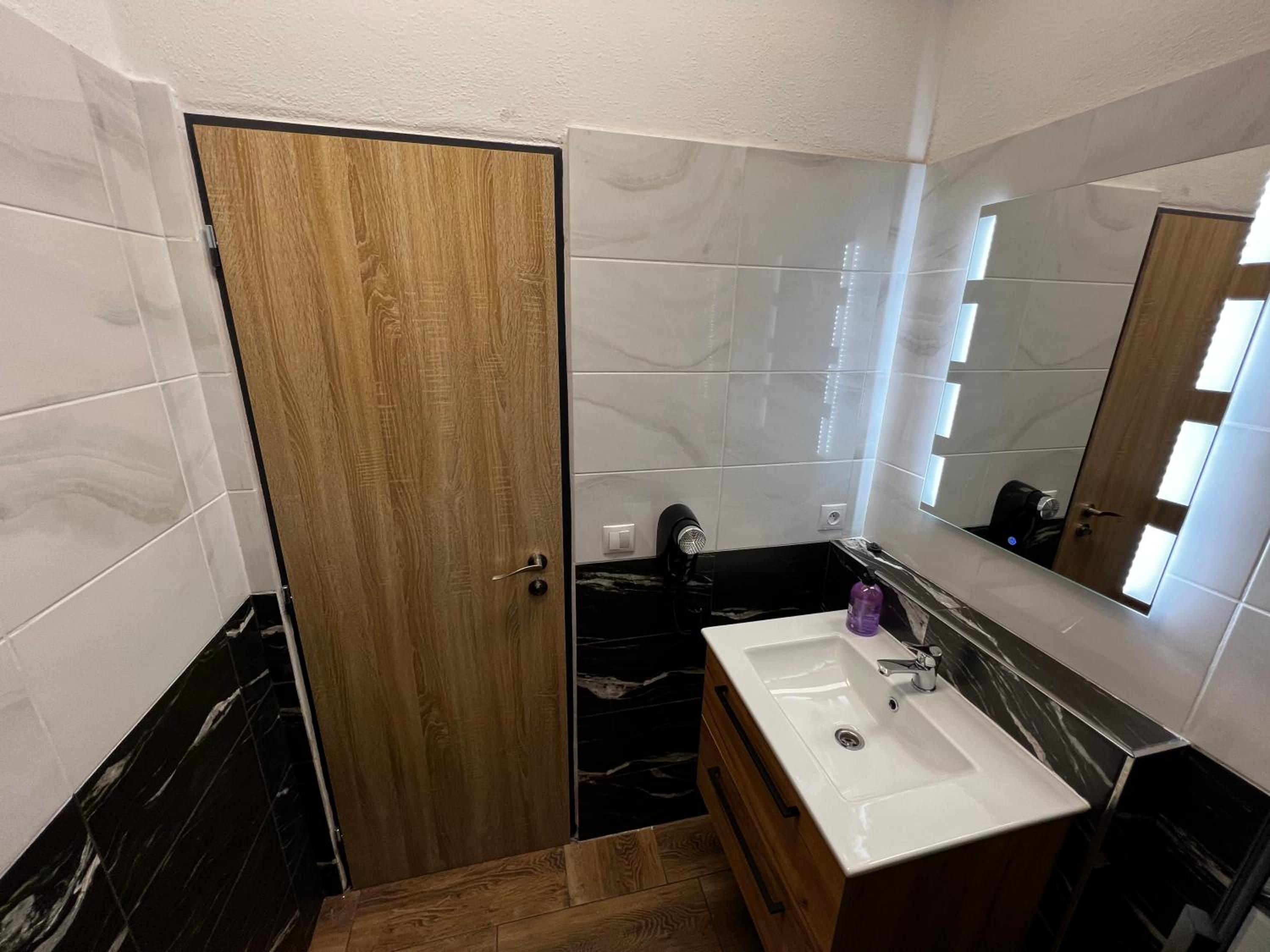 Superior Apartment photo 2