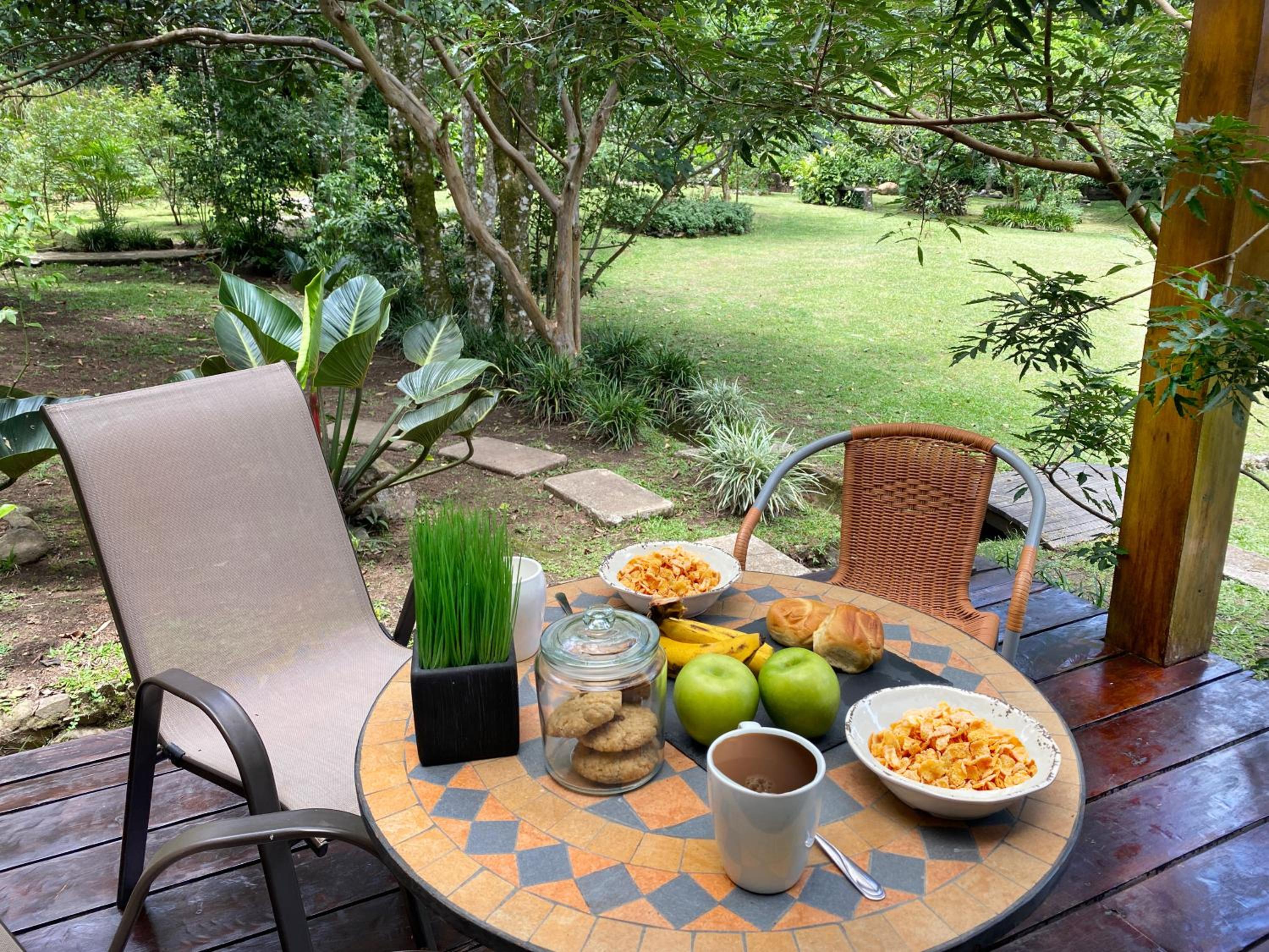 King Room with Garden View photo 2