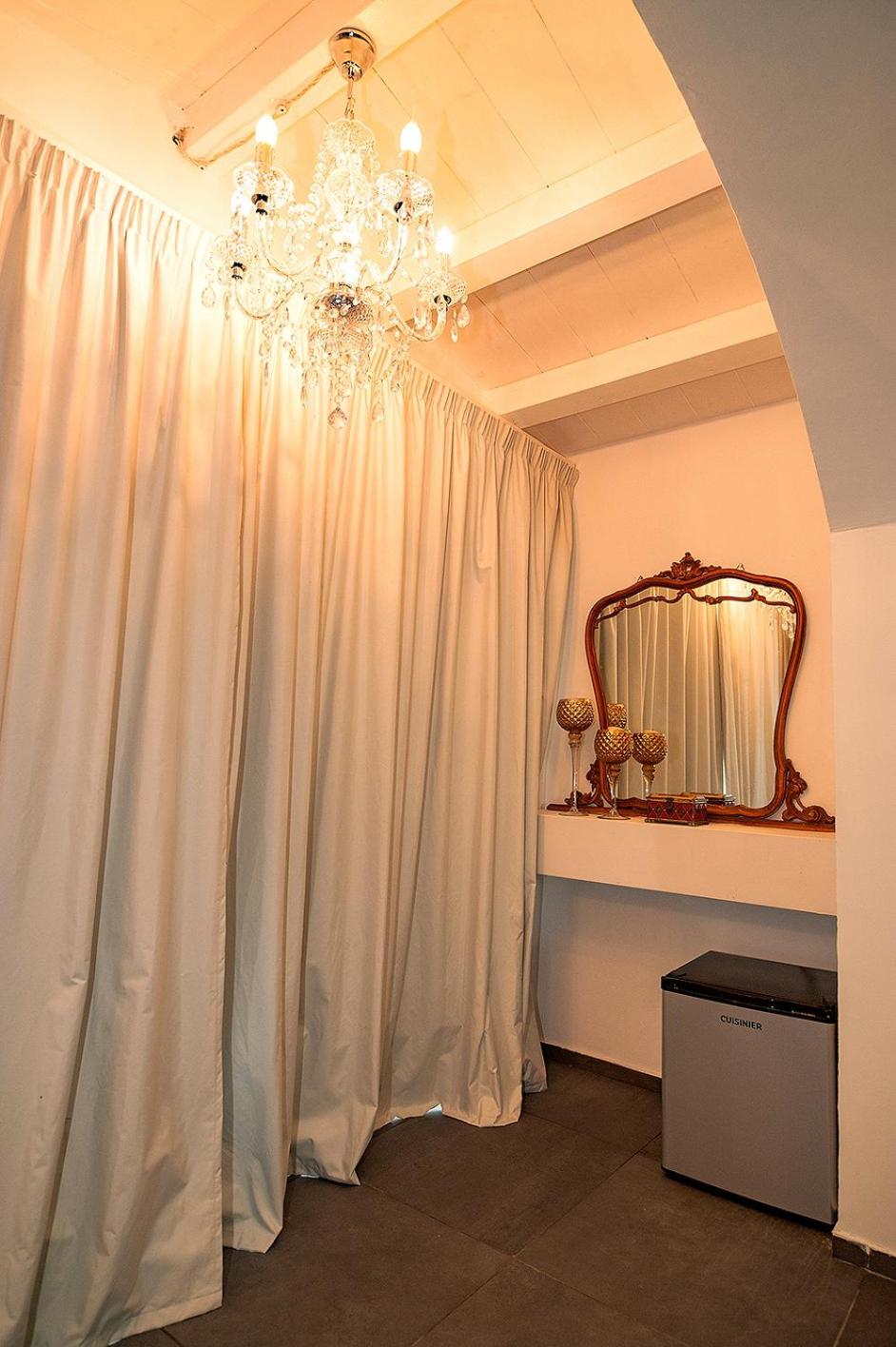 Double Room with Private Bathroom photo 3