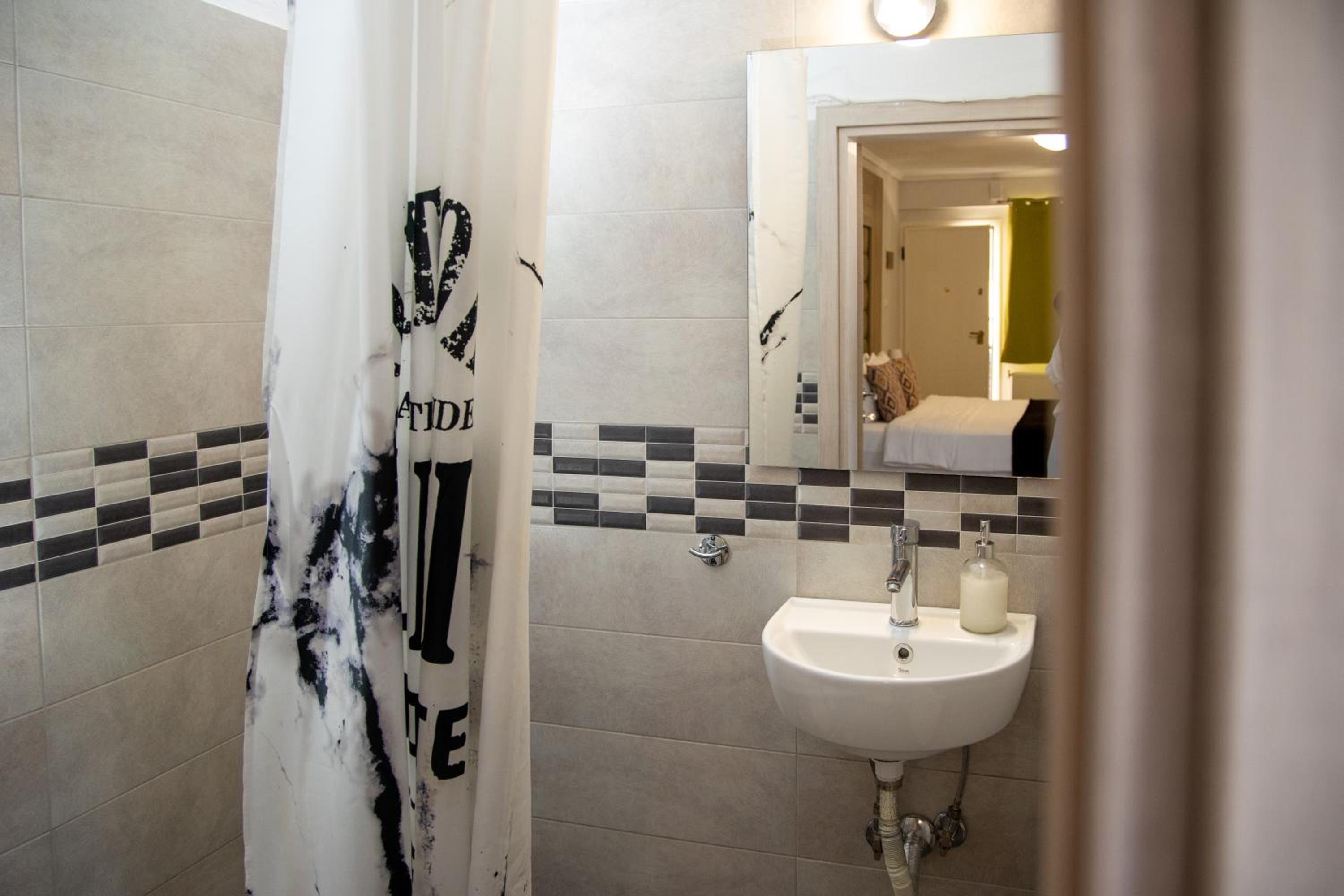 Double Room - Ground Floor - Photo 12