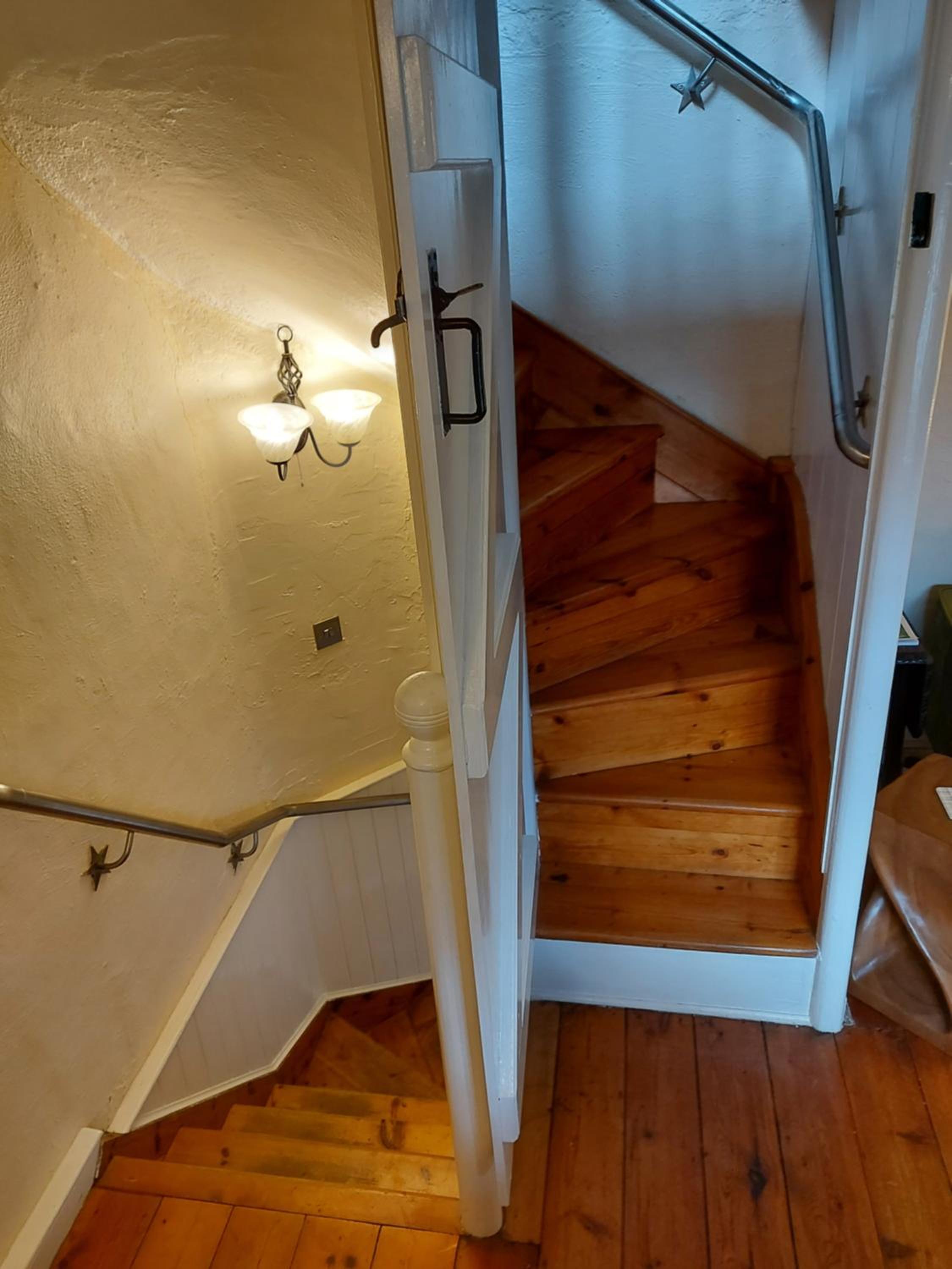 One-Bedroom House - Photo 19
