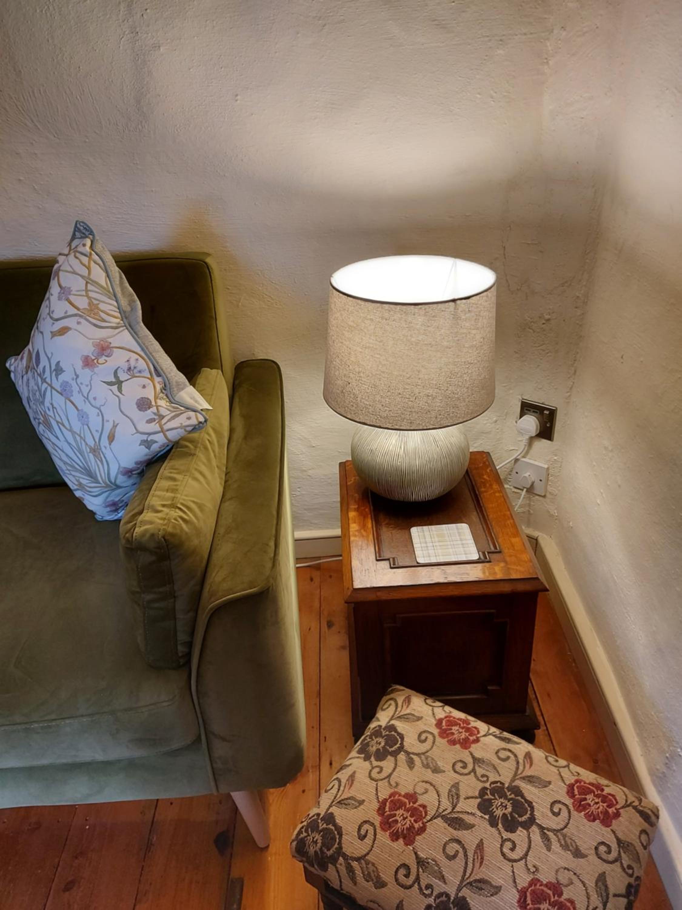 One-Bedroom House - Photo 20