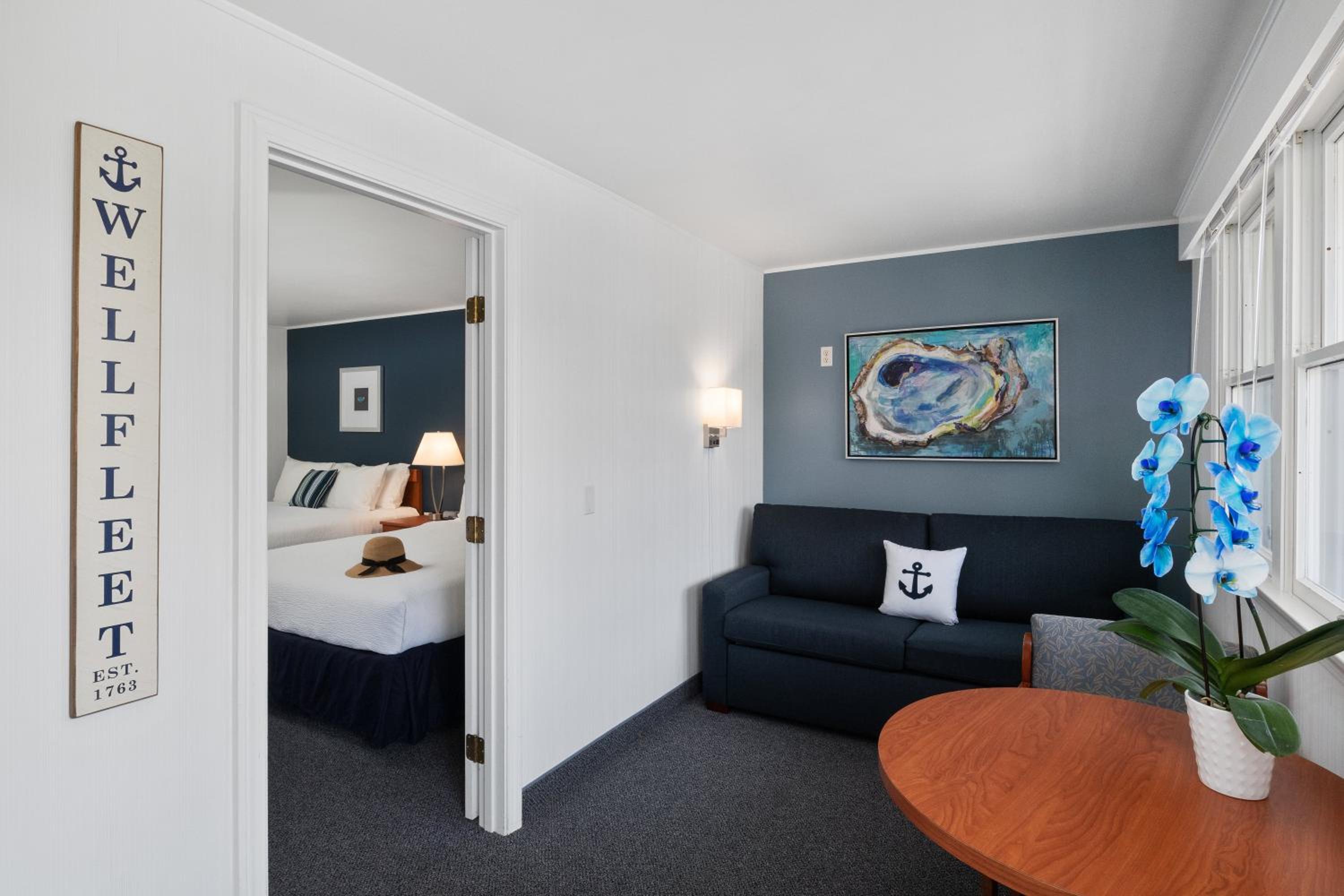 Queen Suite with Two Queen Beds