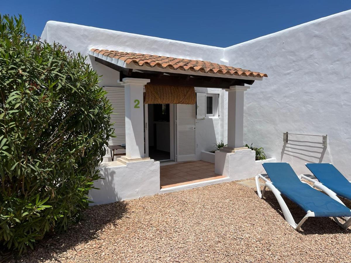 Bungalow with Garden View - Photo 13