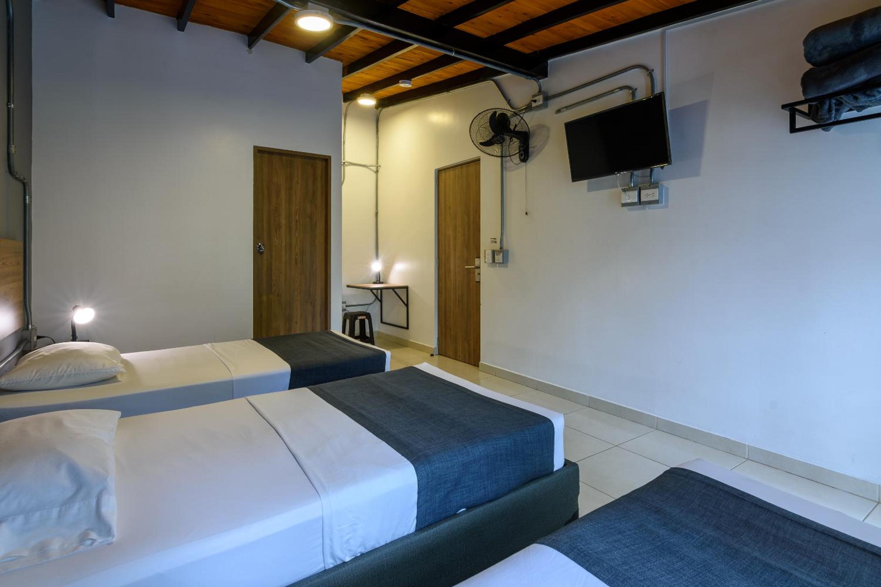 Triple Room - Photo 2