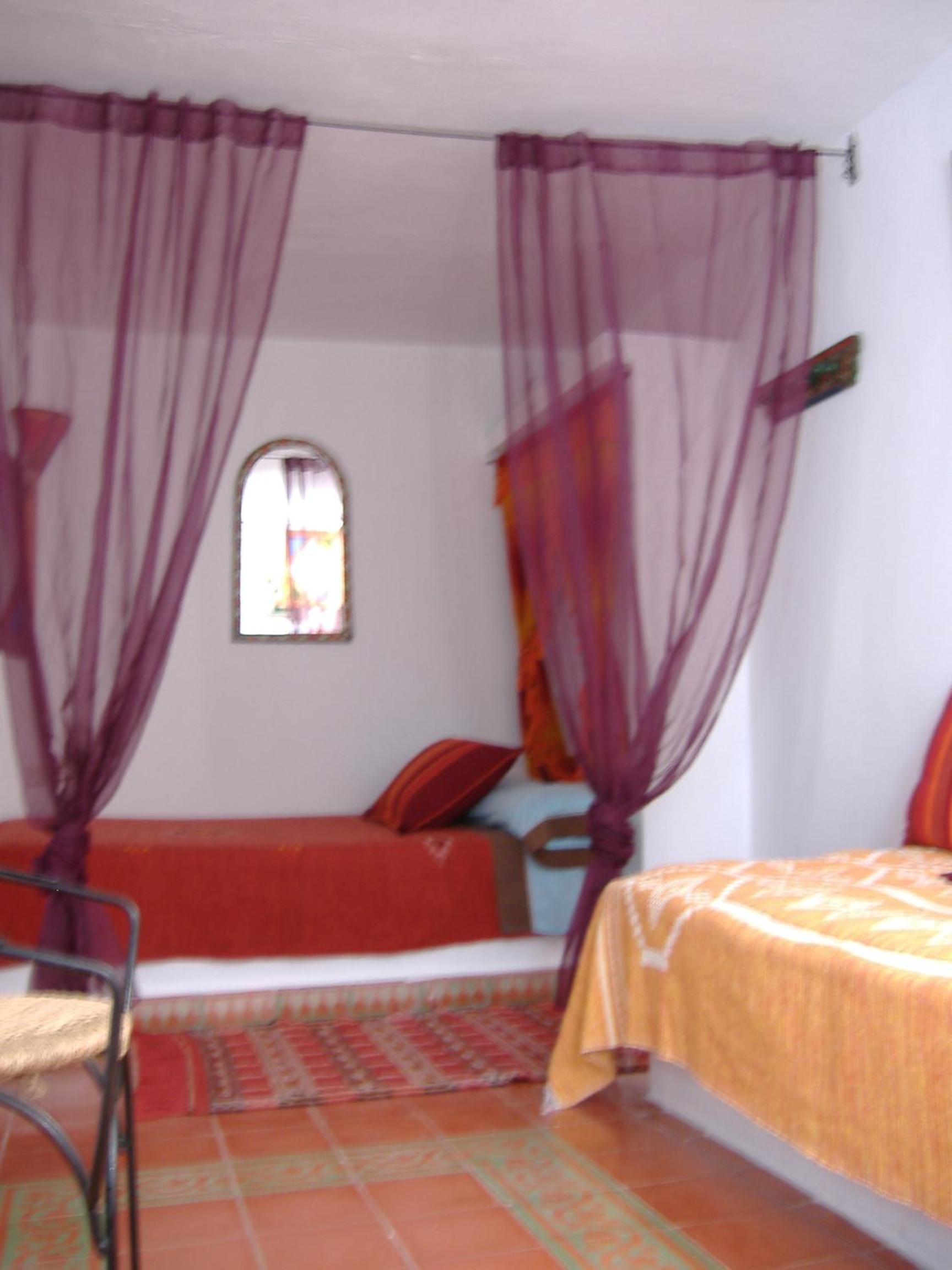 Triple Room with Private Bathroom photo 2