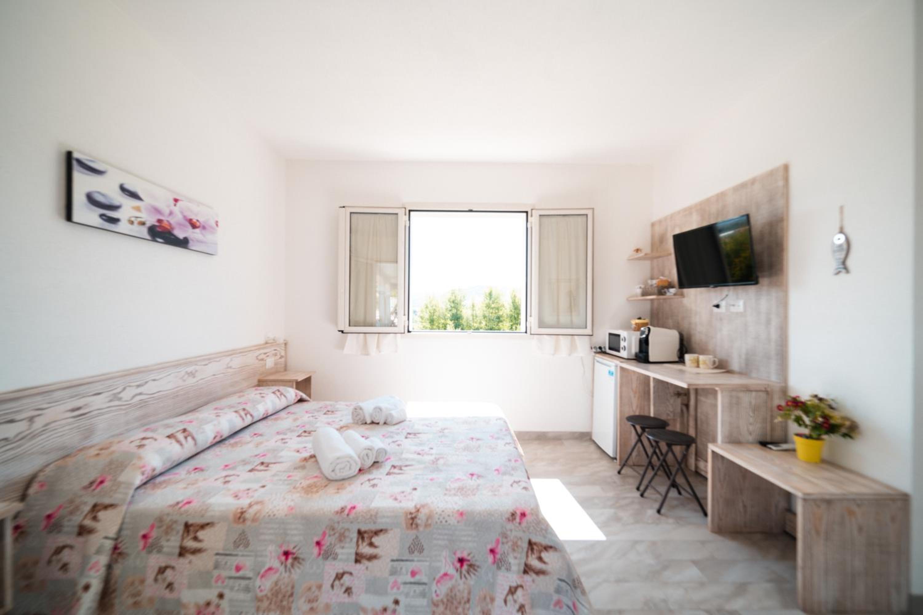 Double Room with Private Bathroom