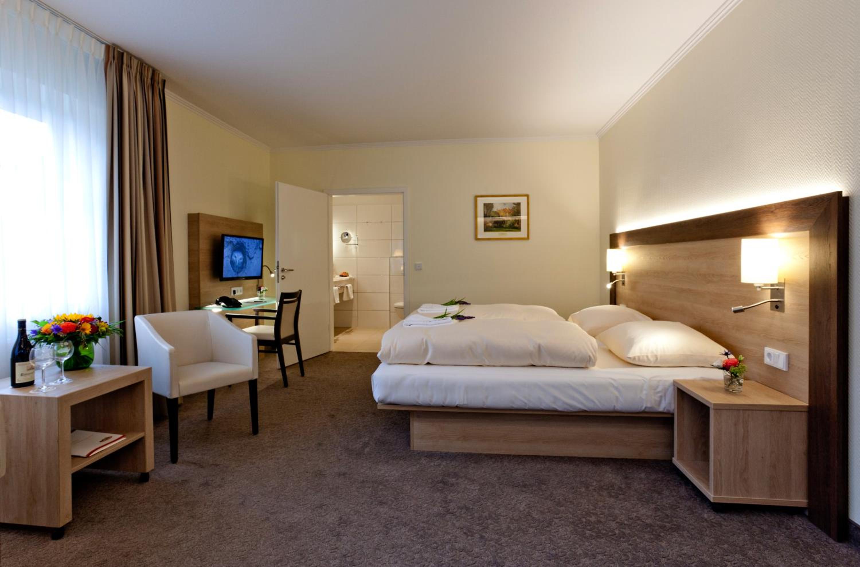 Deluxe Double Room photo 2