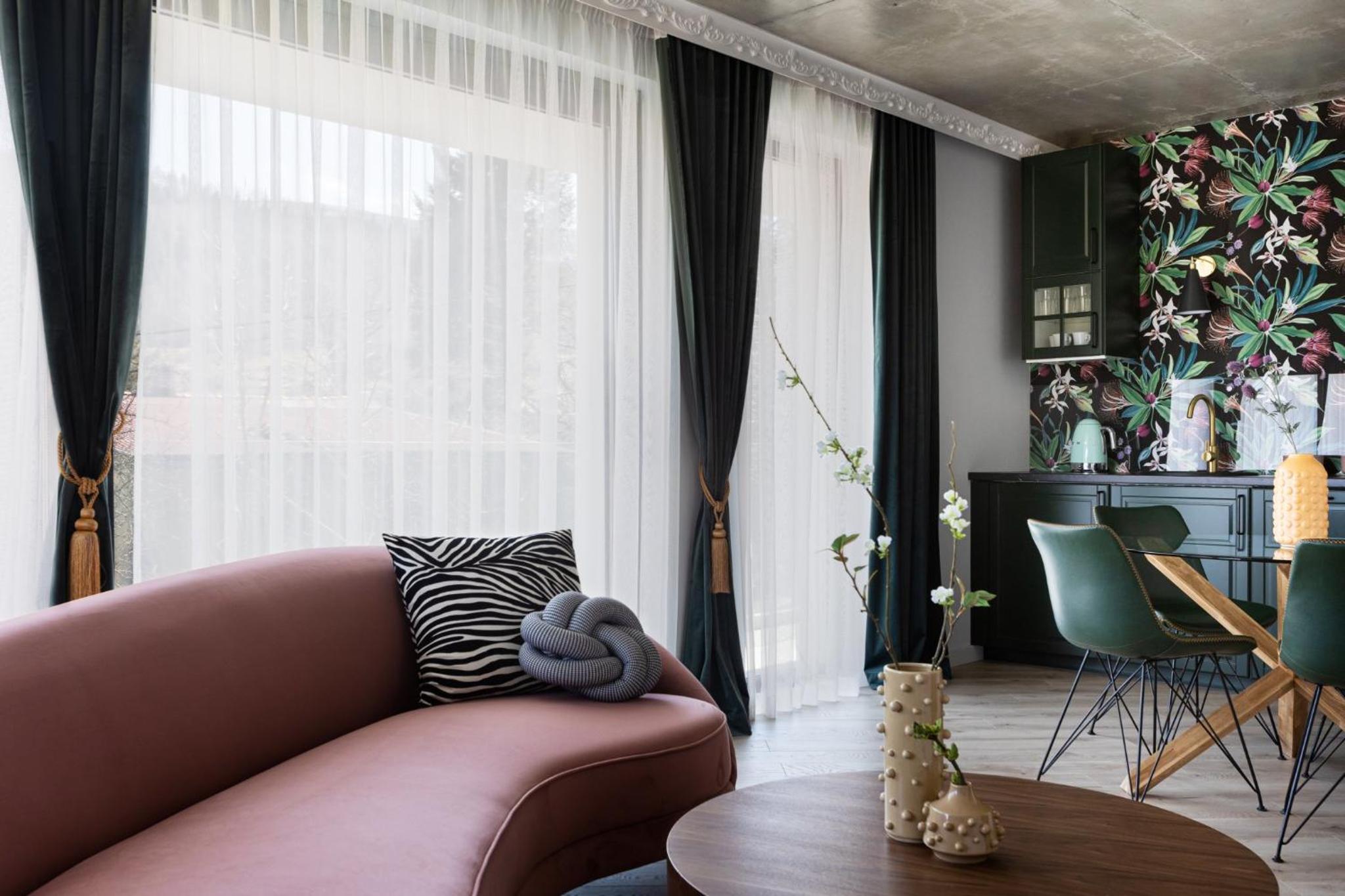 Two-Bedroom Apartment - Photo 17