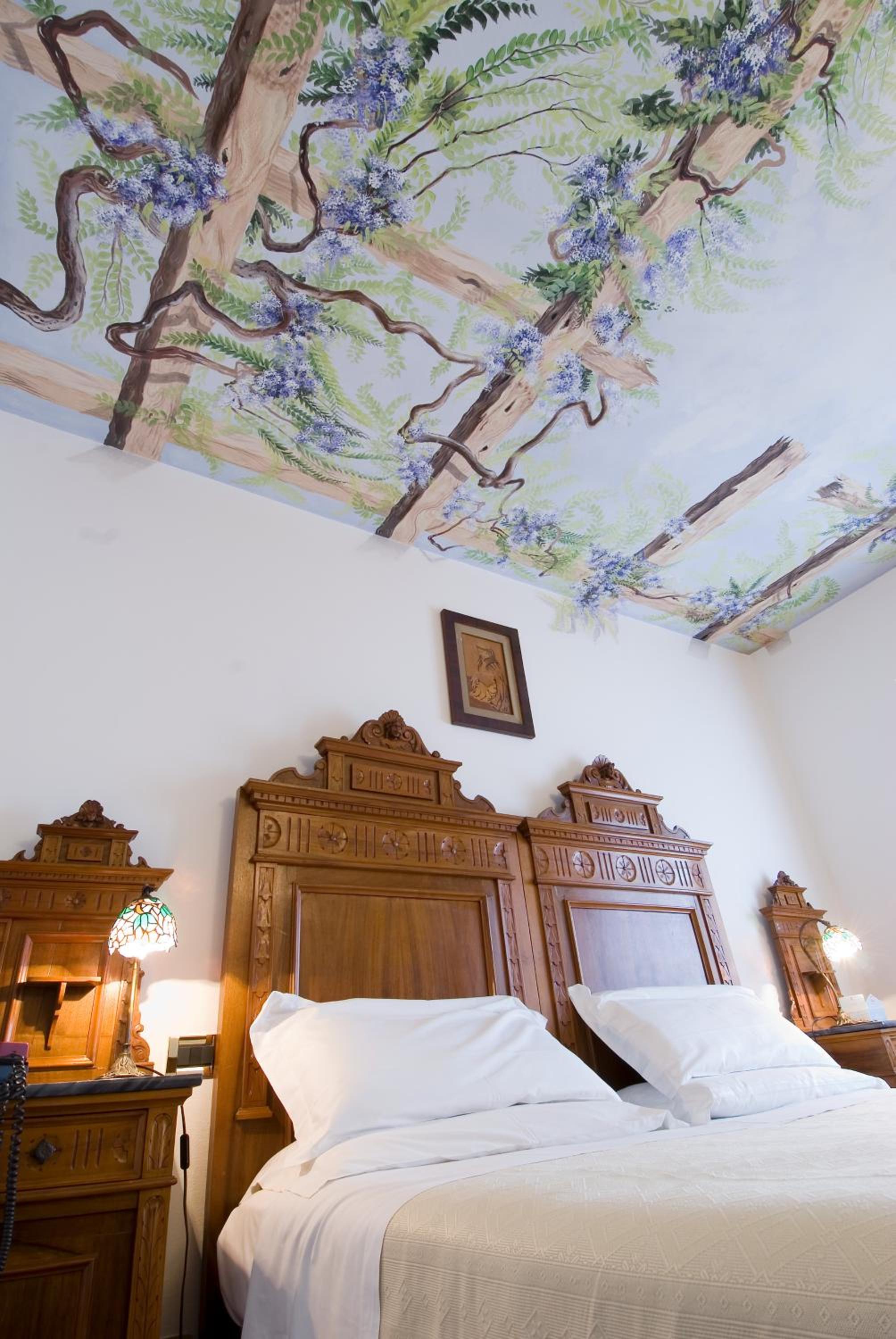 Double Room - Photo 2