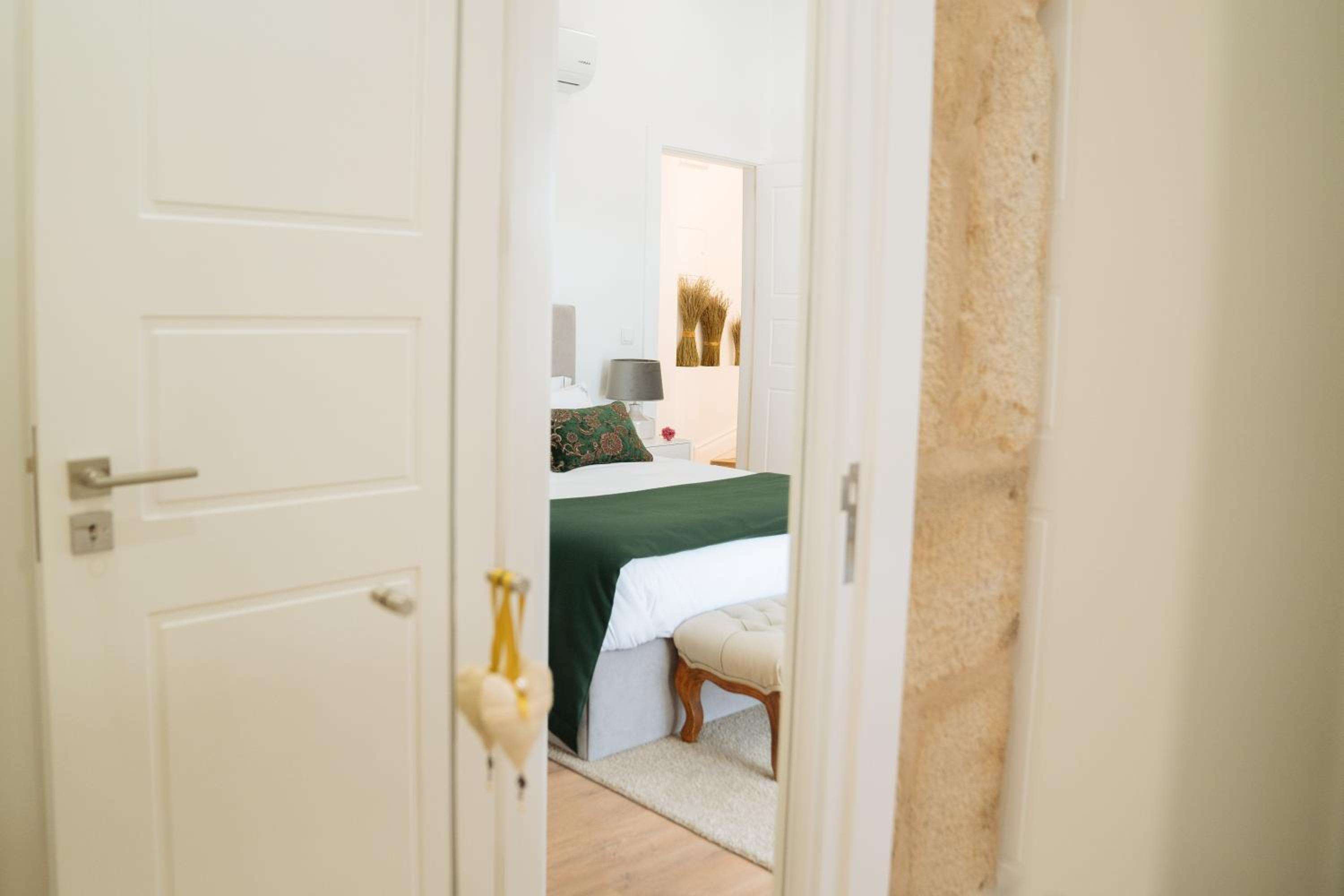 Double Room with Balcony - Photo 1