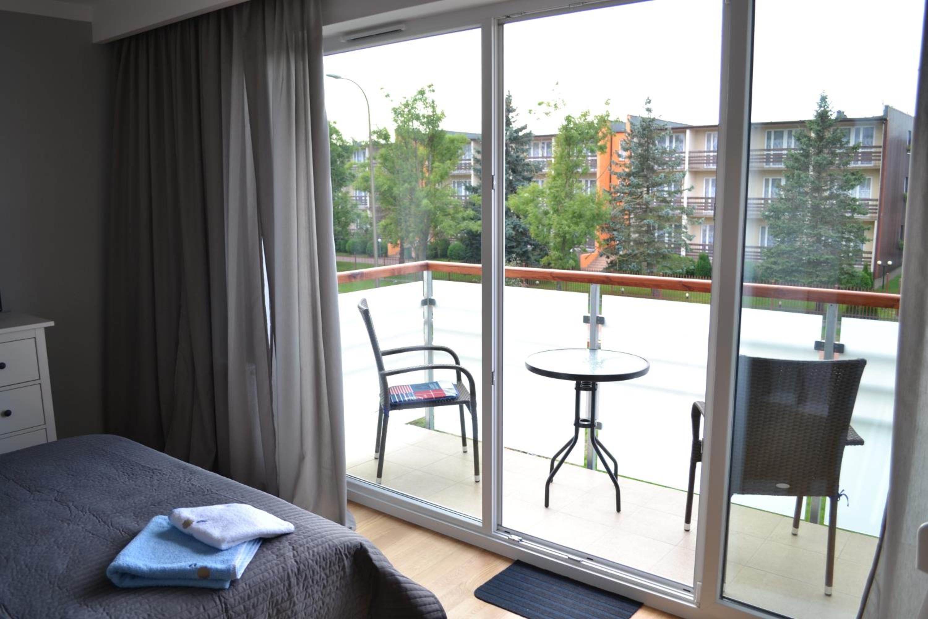 Apartment with Balcony - Photo 31