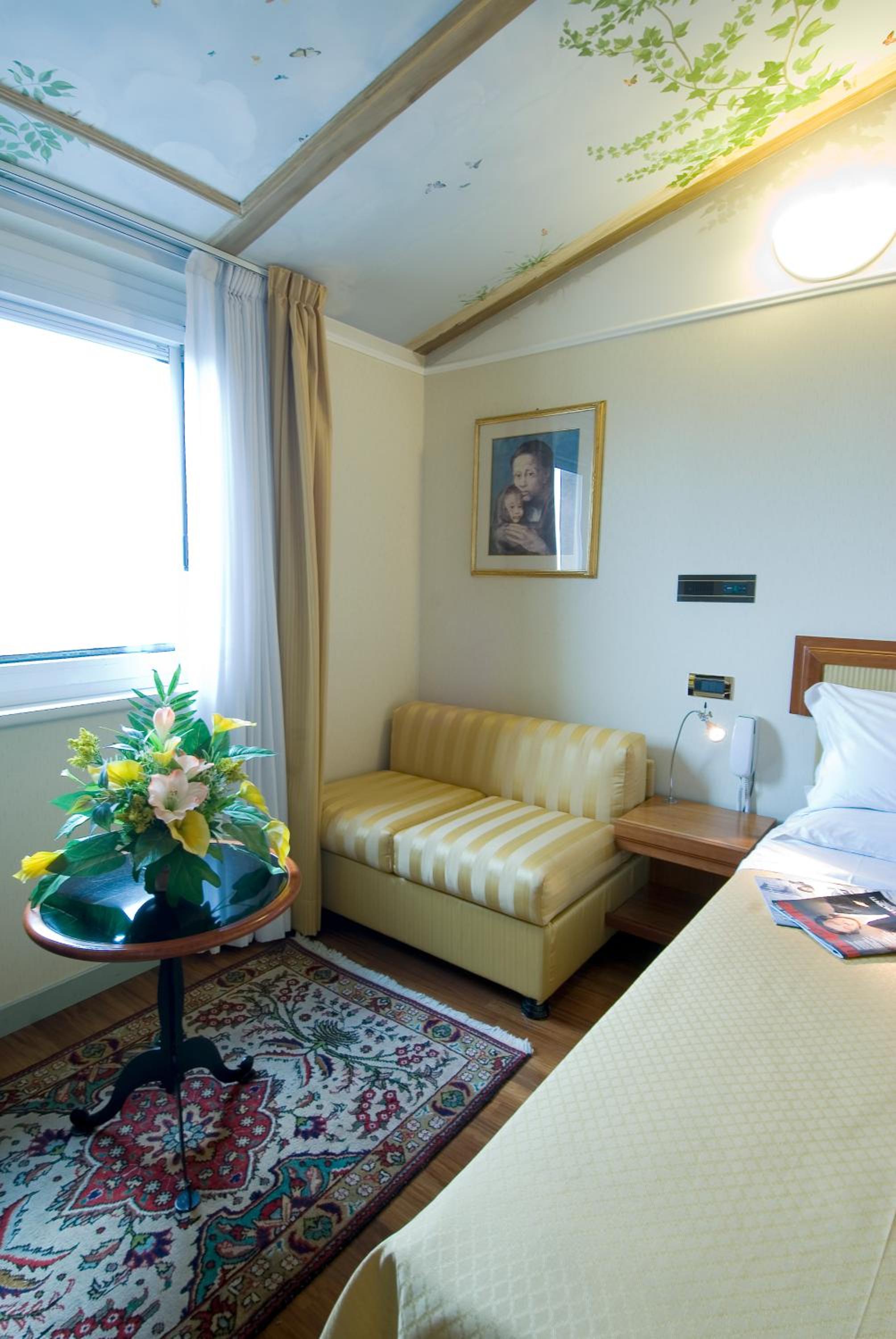 Triple Room - Photo 2