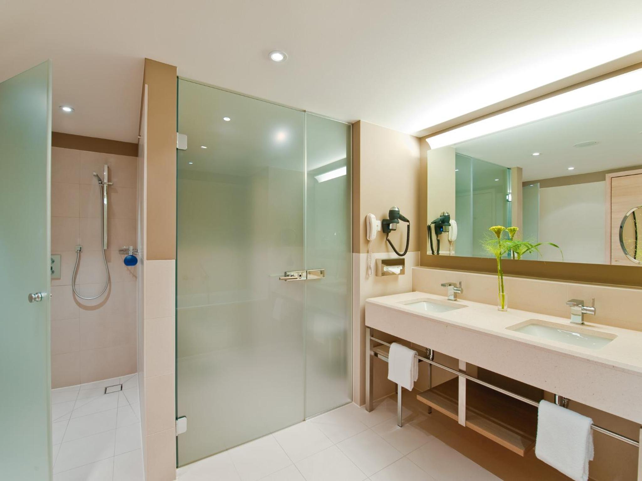 Double Room with Valley View - Photo 4