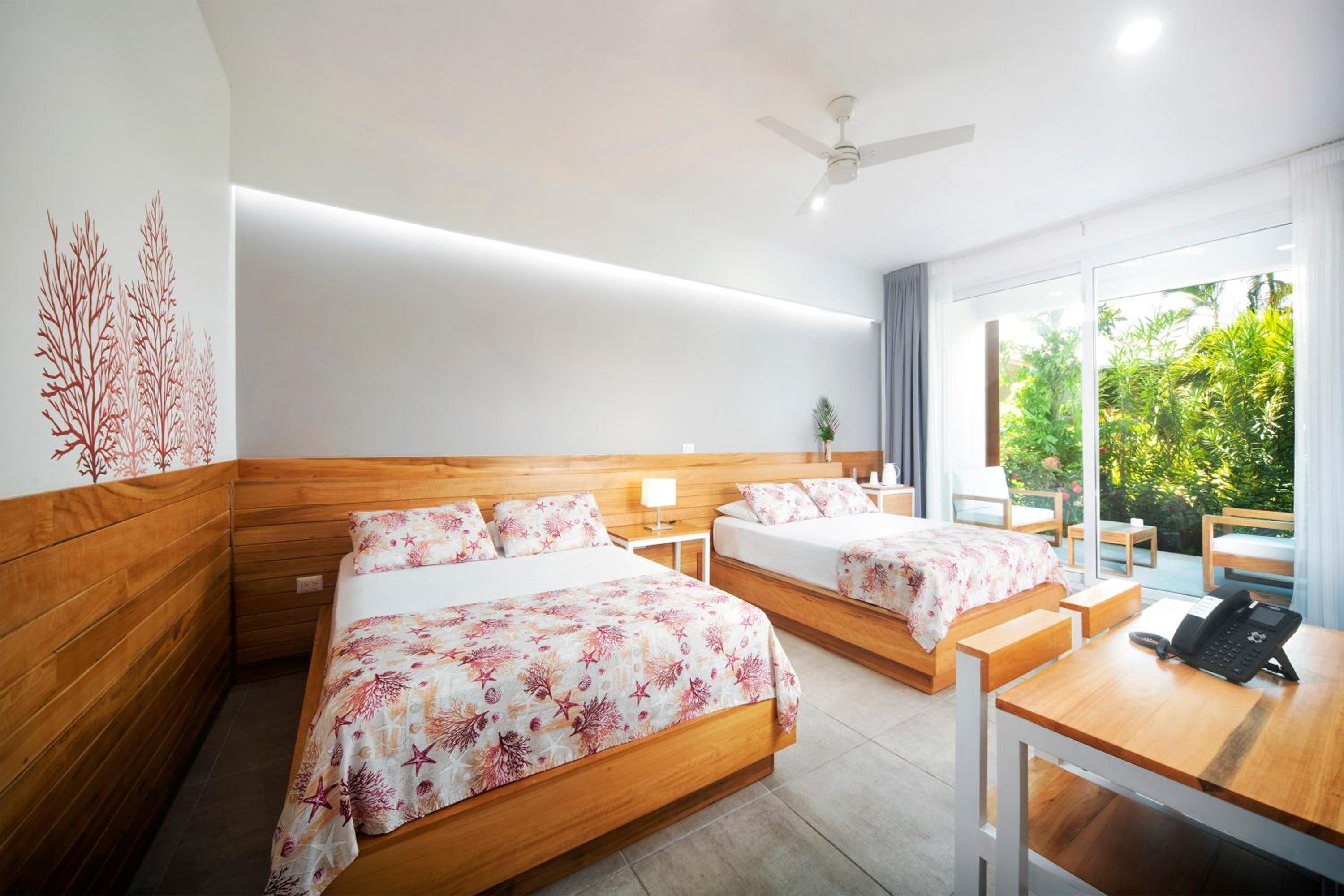 Deluxe Queen Room with Two Queen Beds