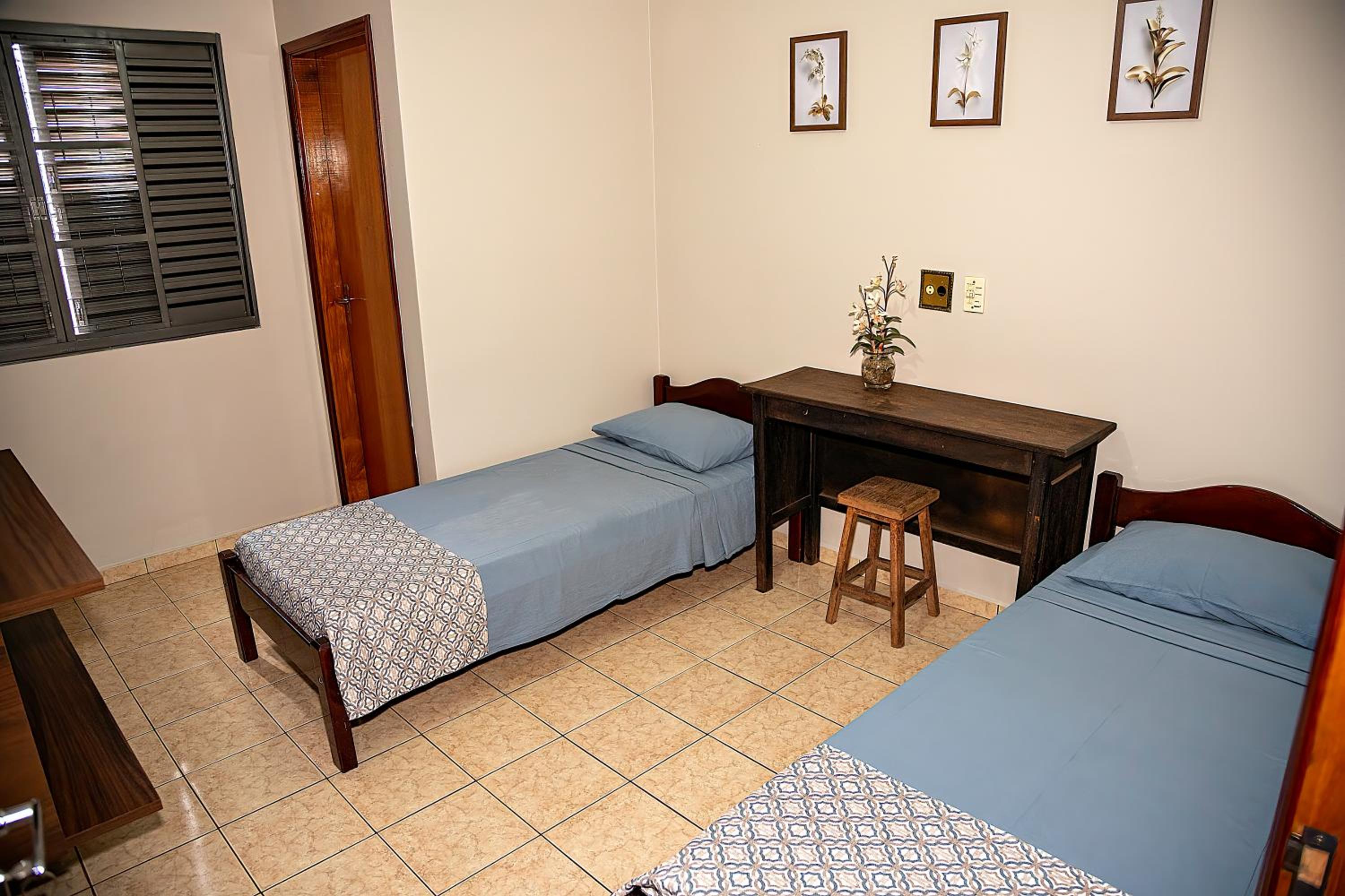 Double Room with Ceiling Fan photo 1