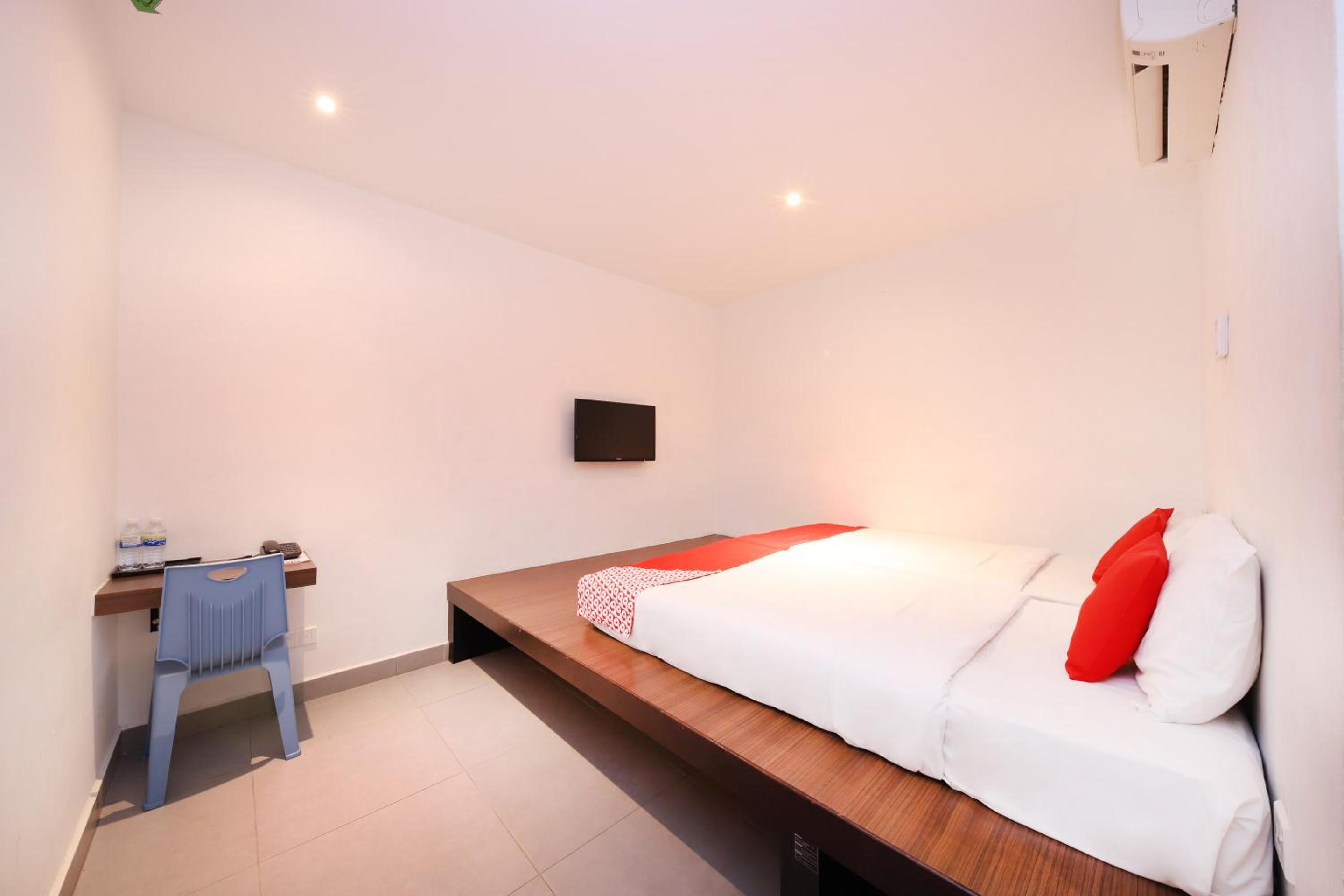 Standard Twin Room photo 1