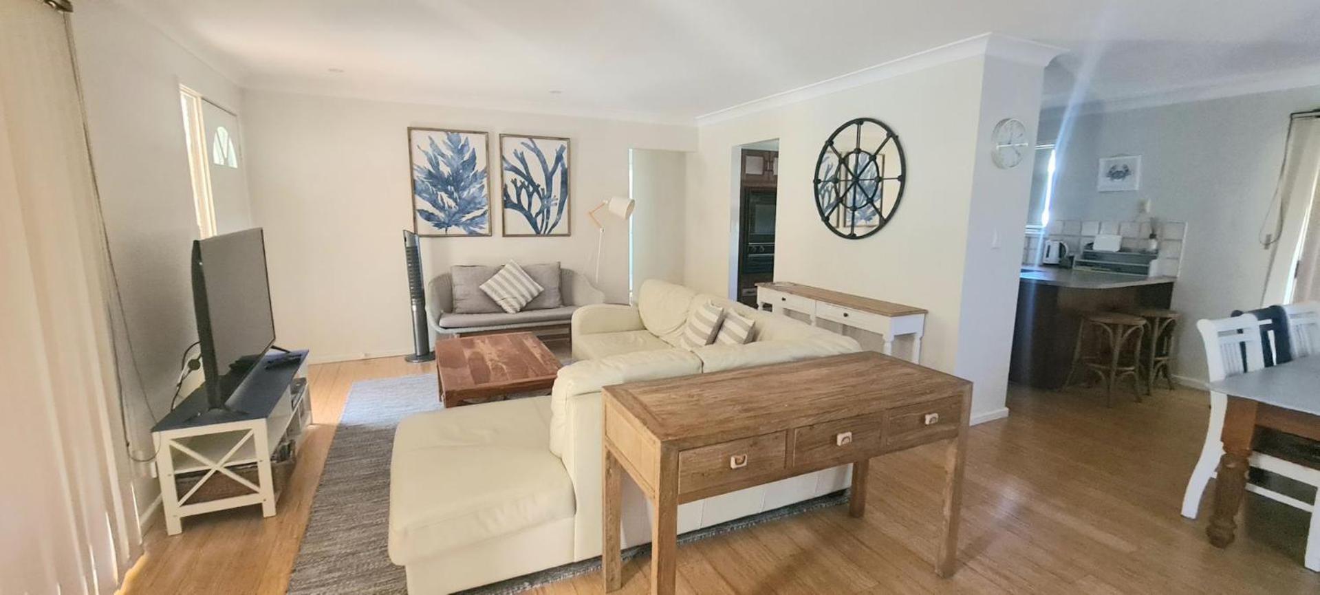 Three-Bedroom House photo 1
