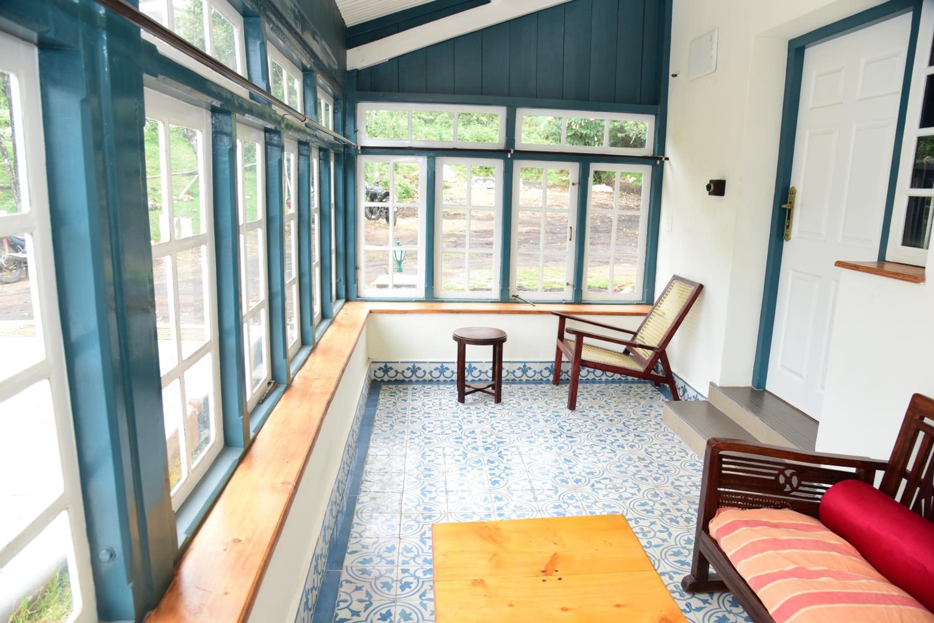 Suite with Mountain View - Photo 6