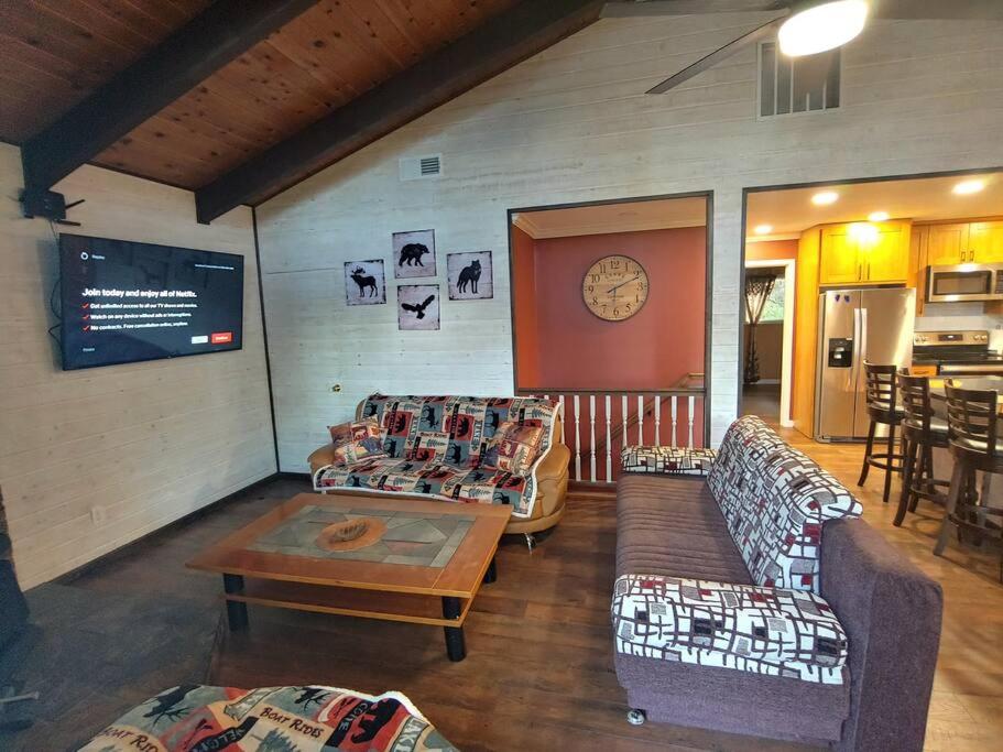 Four-Bedroom House photo 1