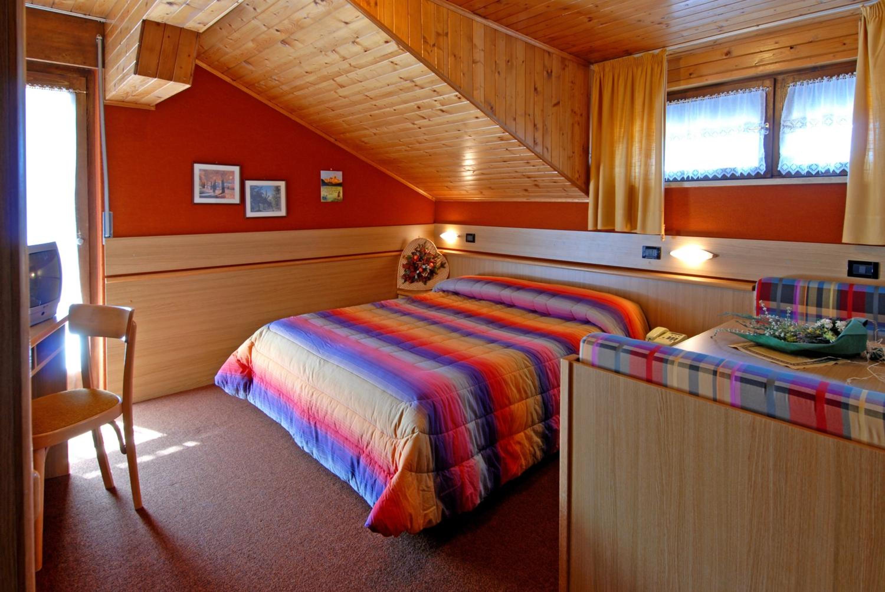 Comfort Quadruple Room - Photo 9