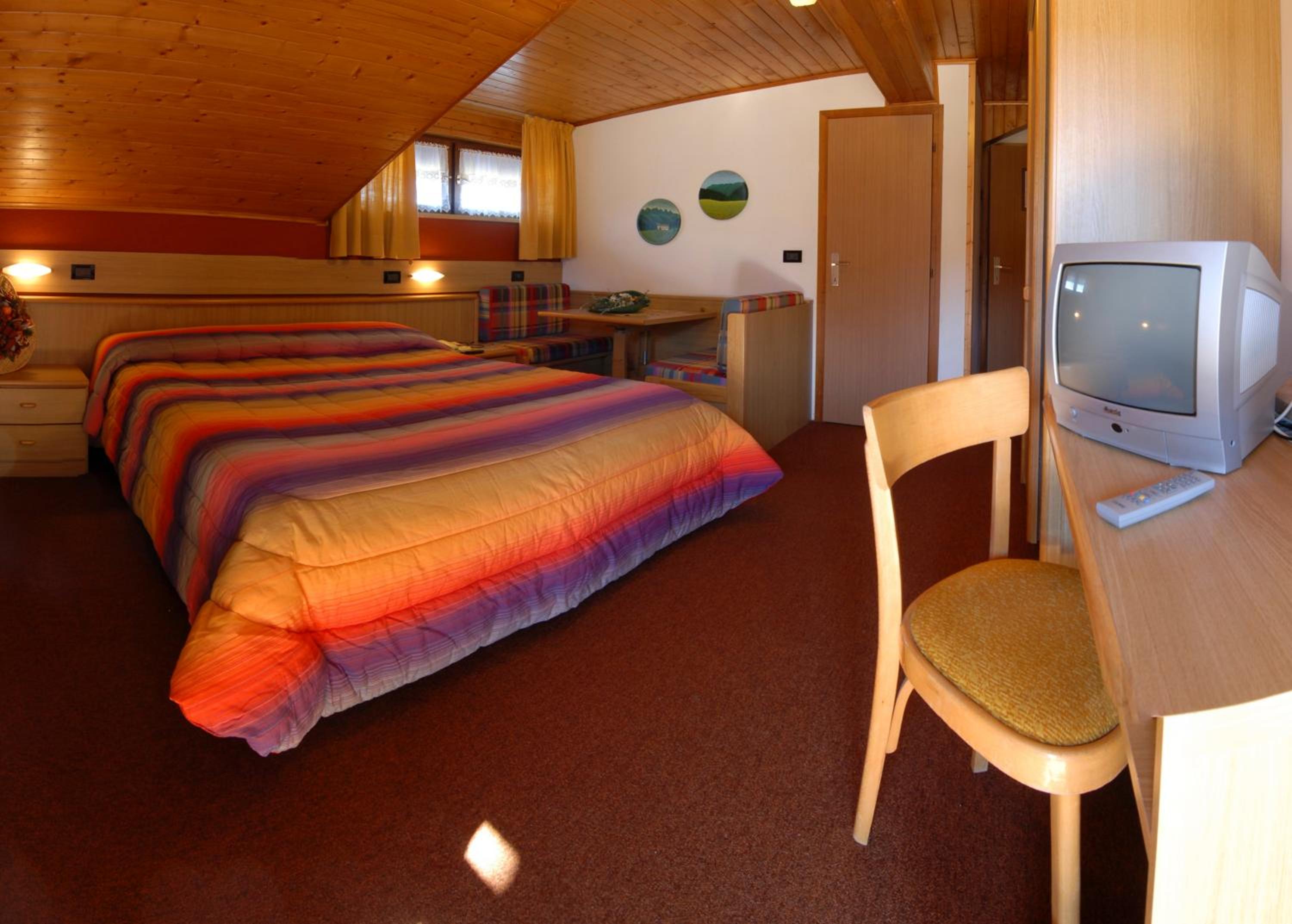 Comfort Quadruple Room - Photo 8