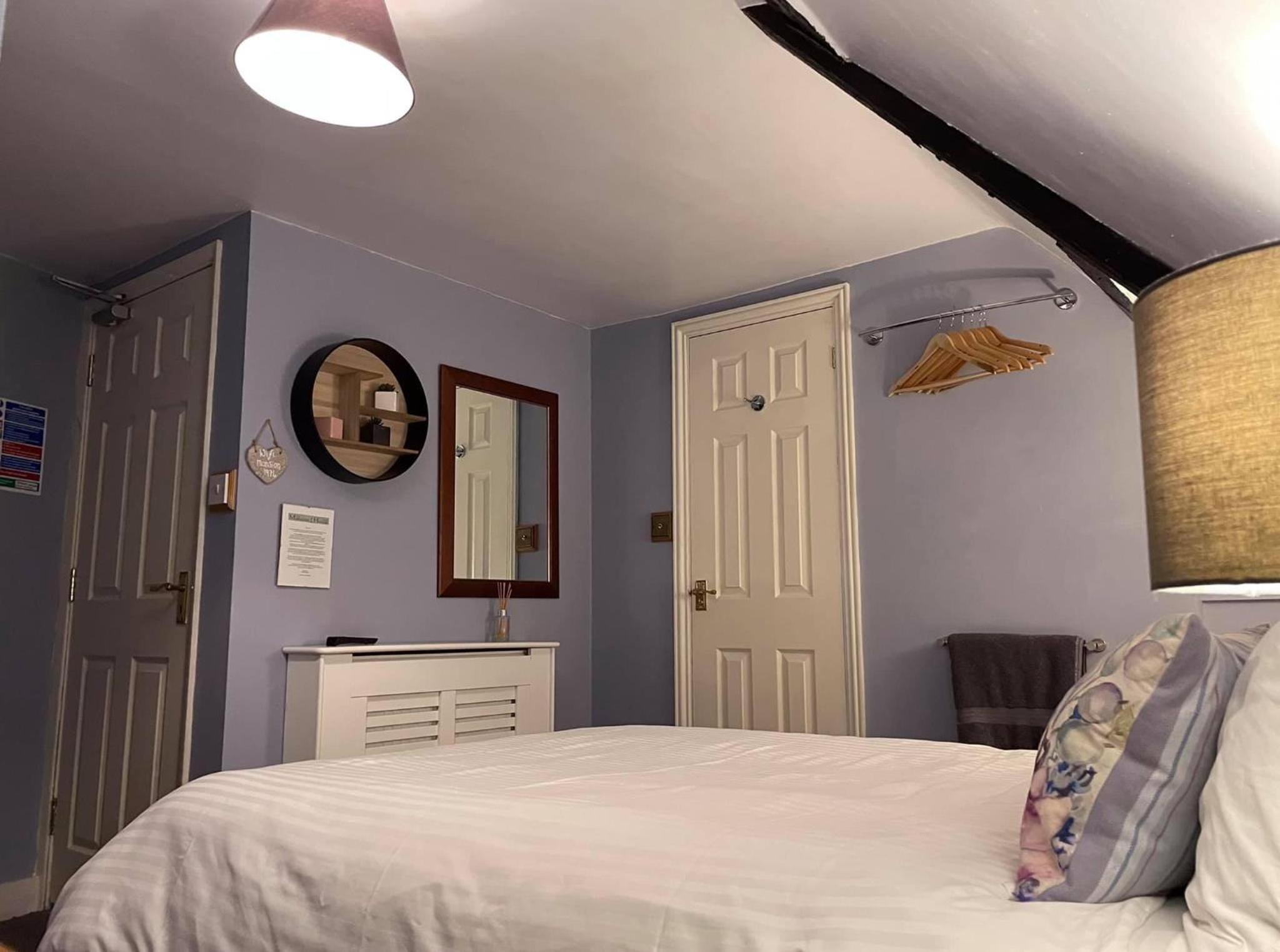 Standard Double Room photo 2