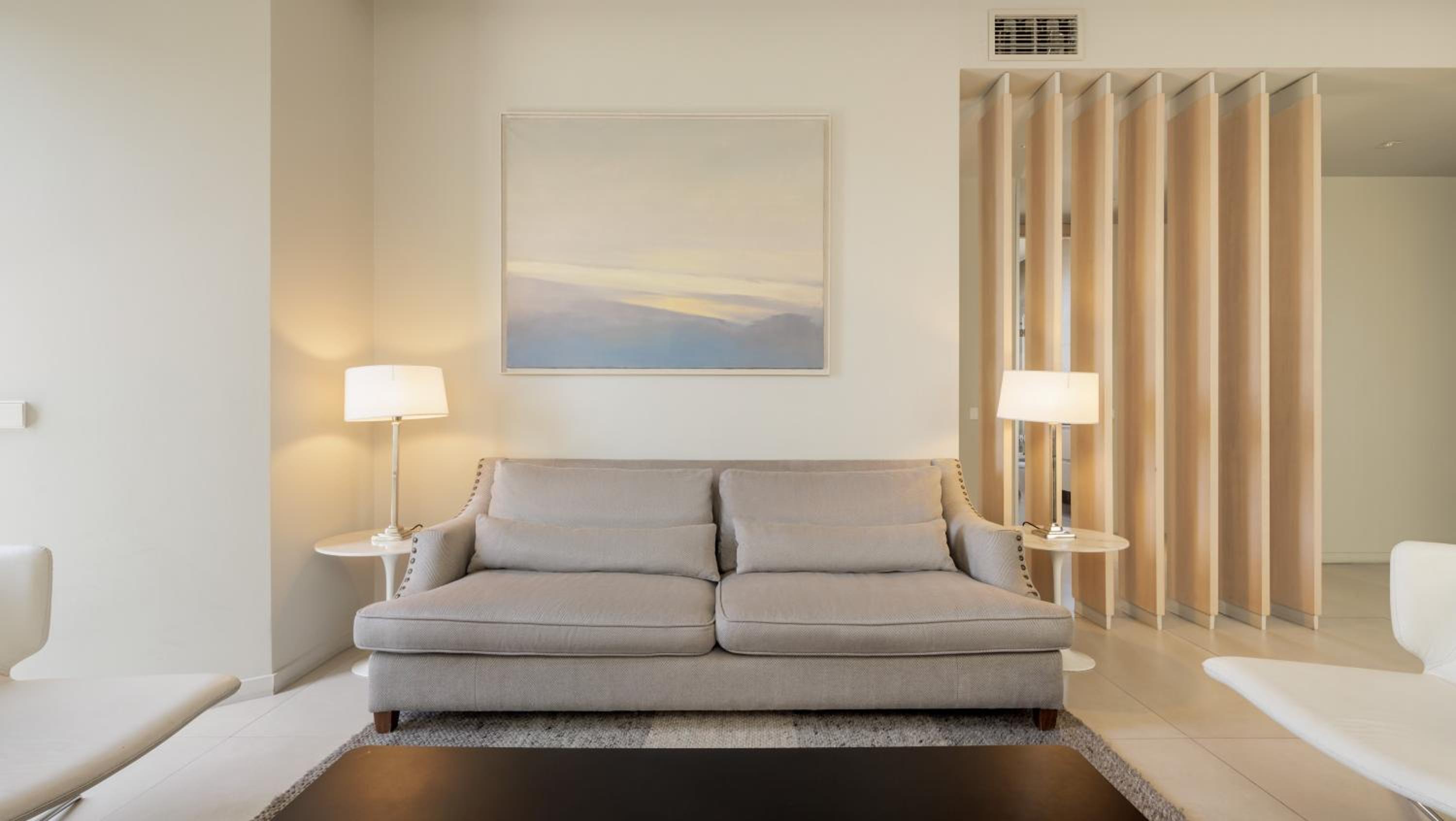 Apartment with Terrace - Photo 12