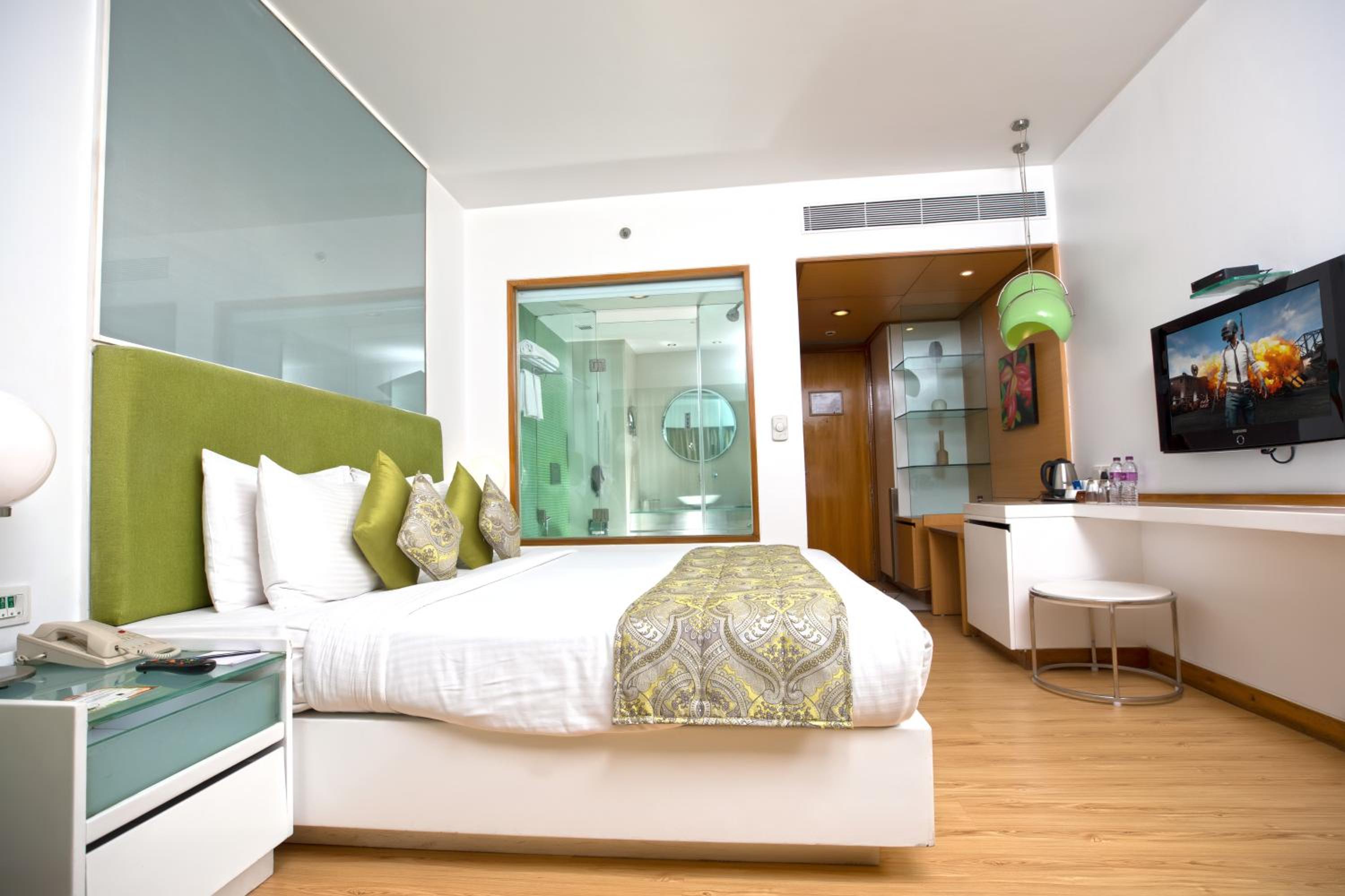 Designer Room - Photo 4
