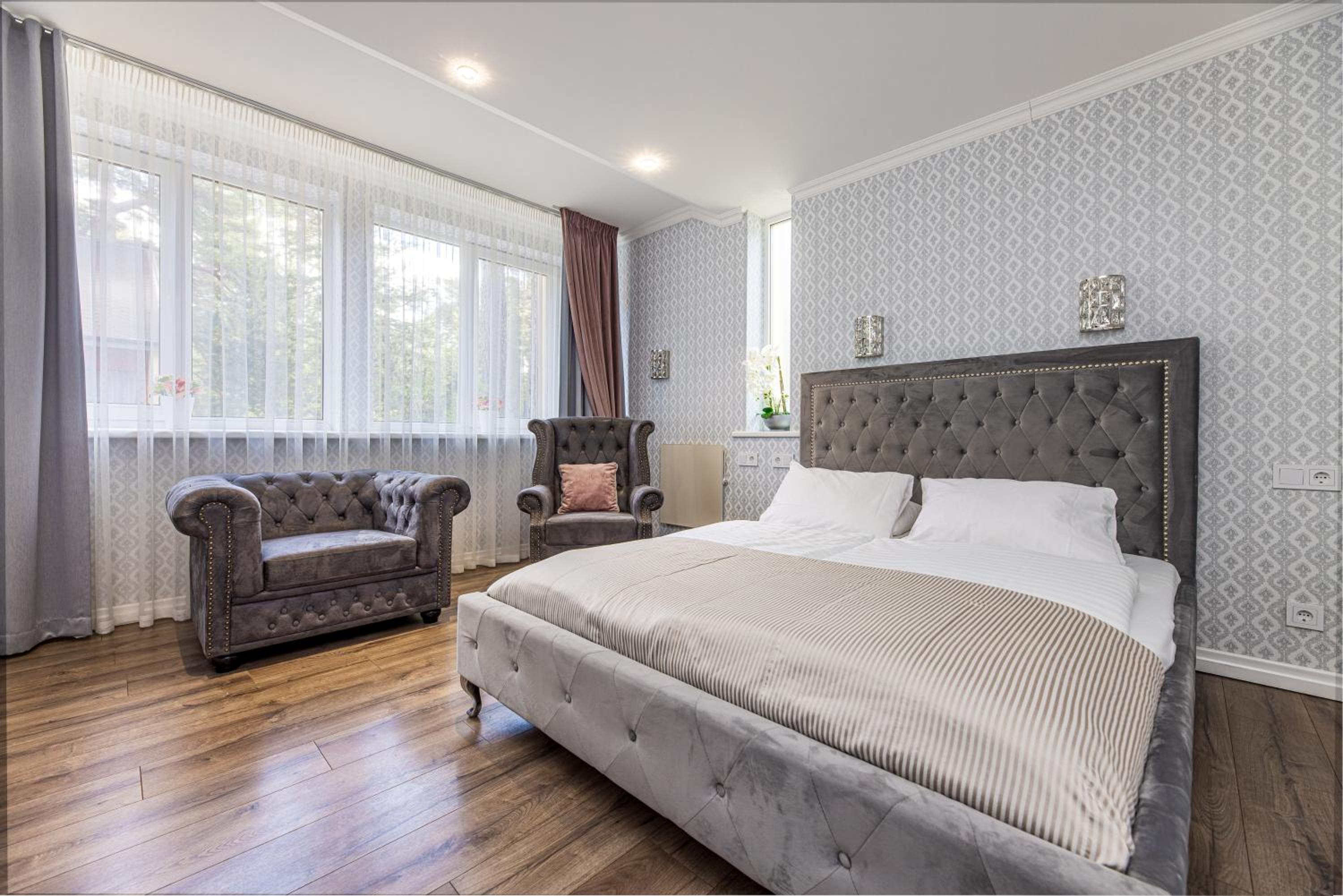 Deluxe Double Room photo 2