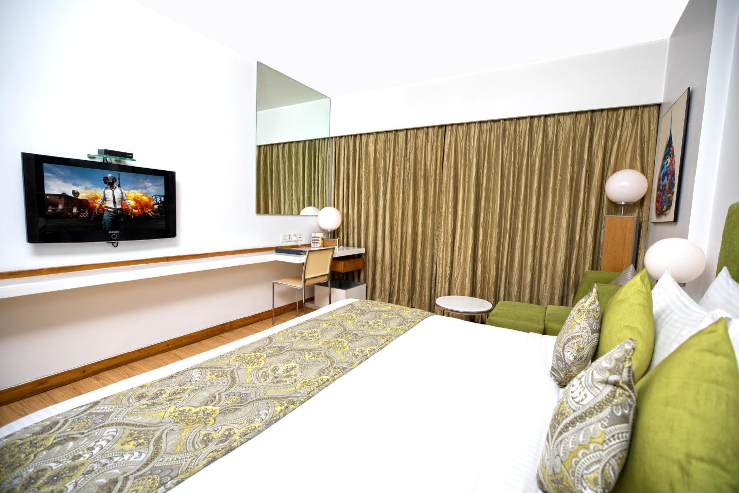 Designer Room - Photo 1