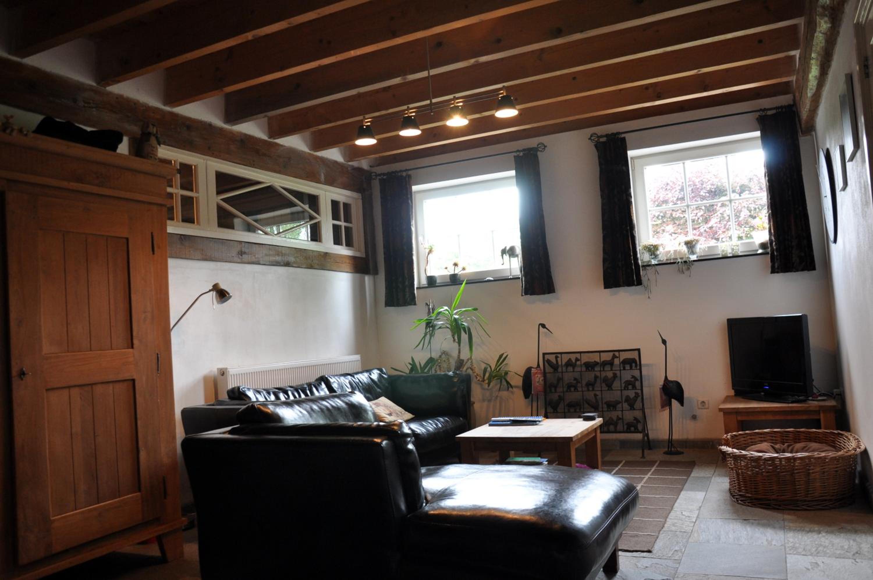 Two-Bedroom Apartment - Photo 8