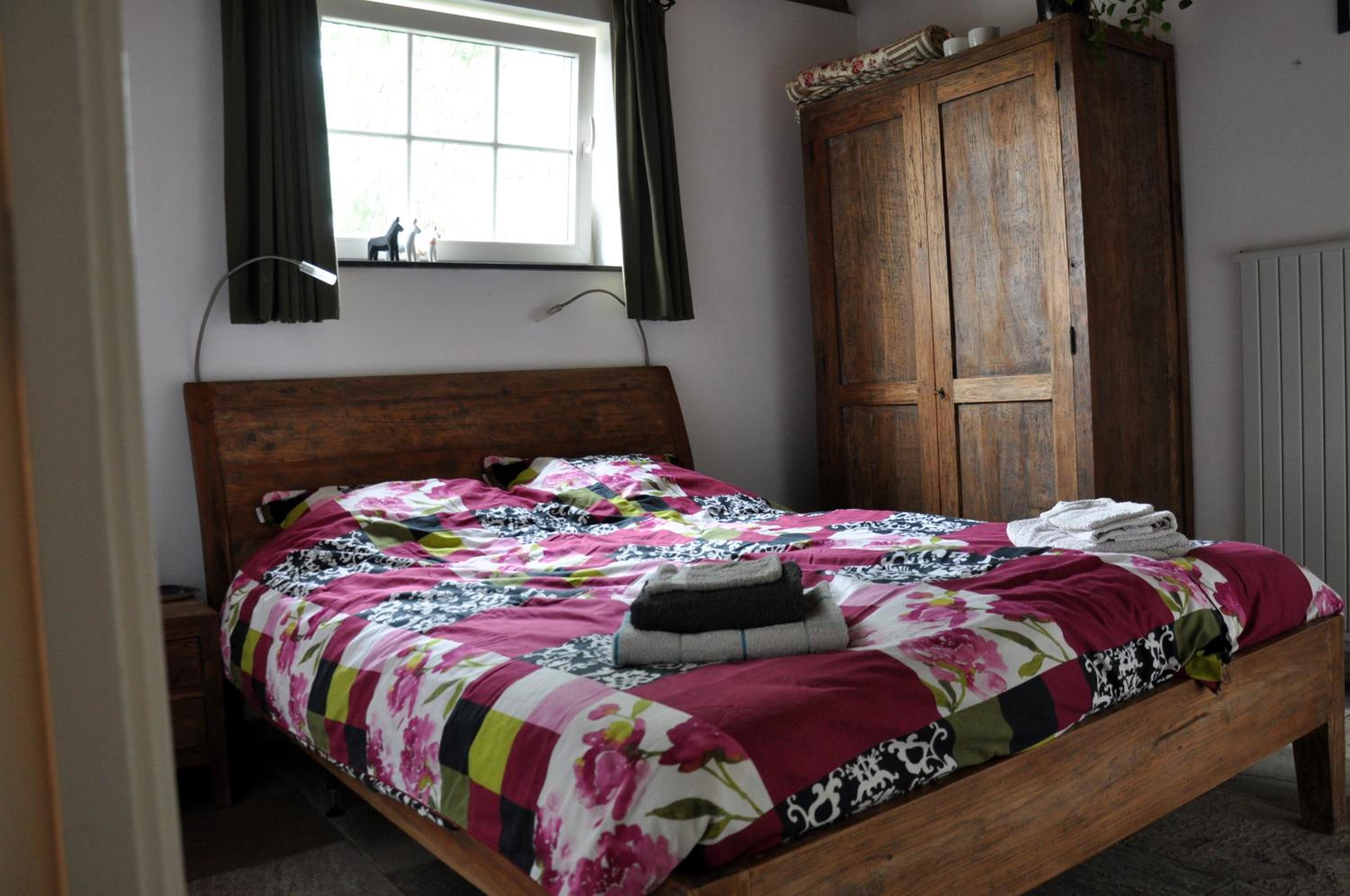 Two-Bedroom Apartment - Photo 17
