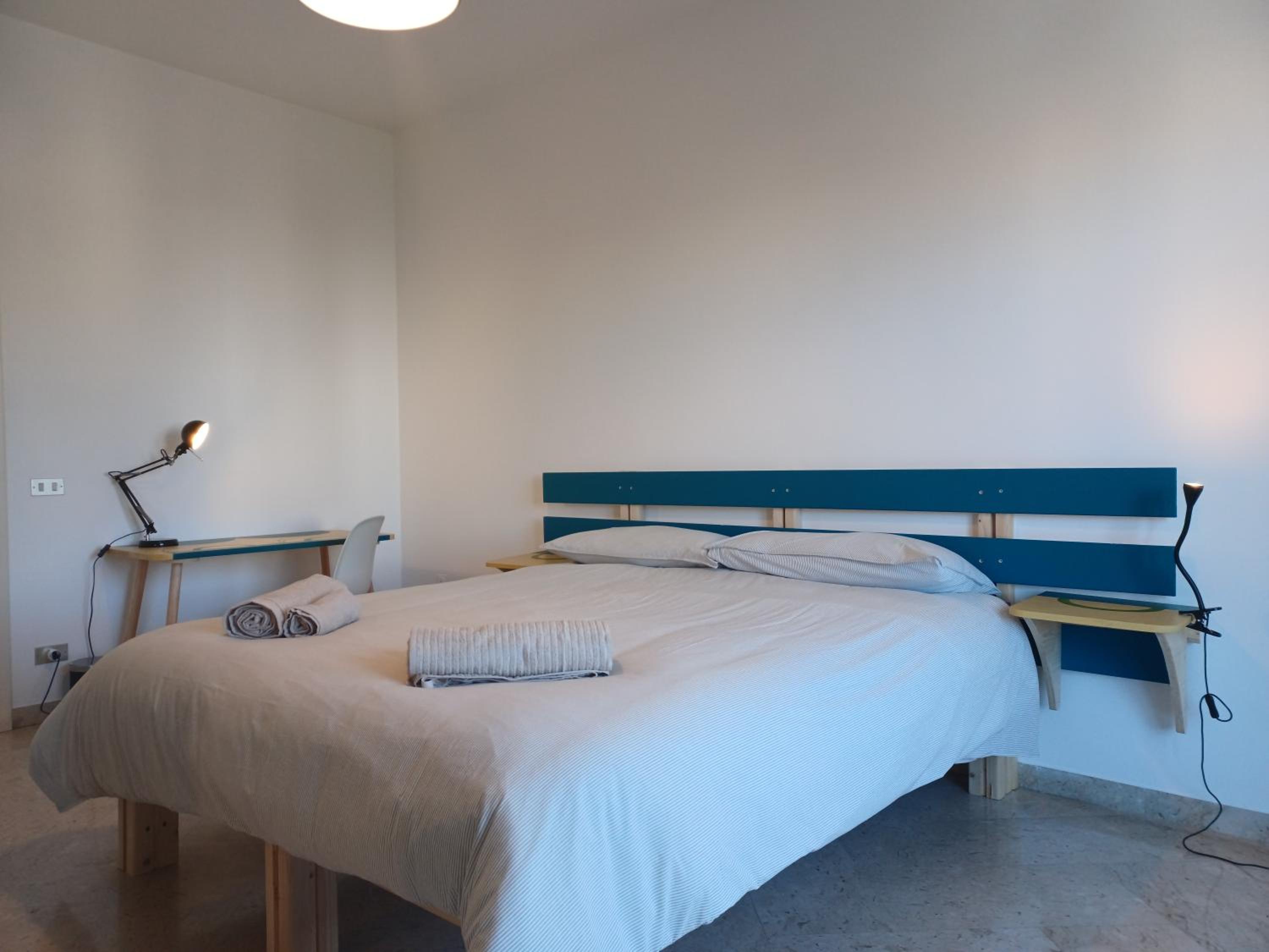 Double Room With Shared Bathroom