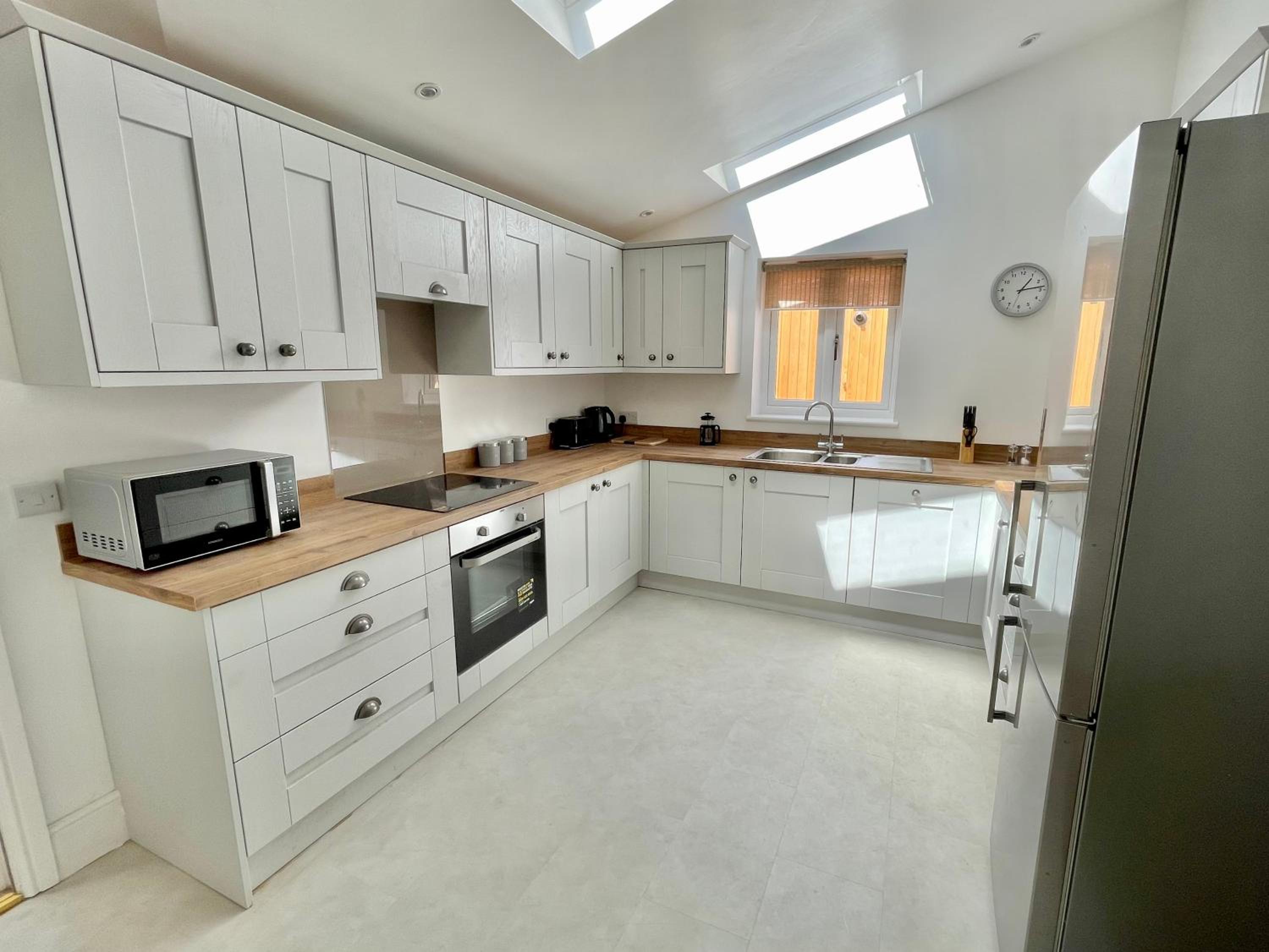 Three-Bedroom House photo 2