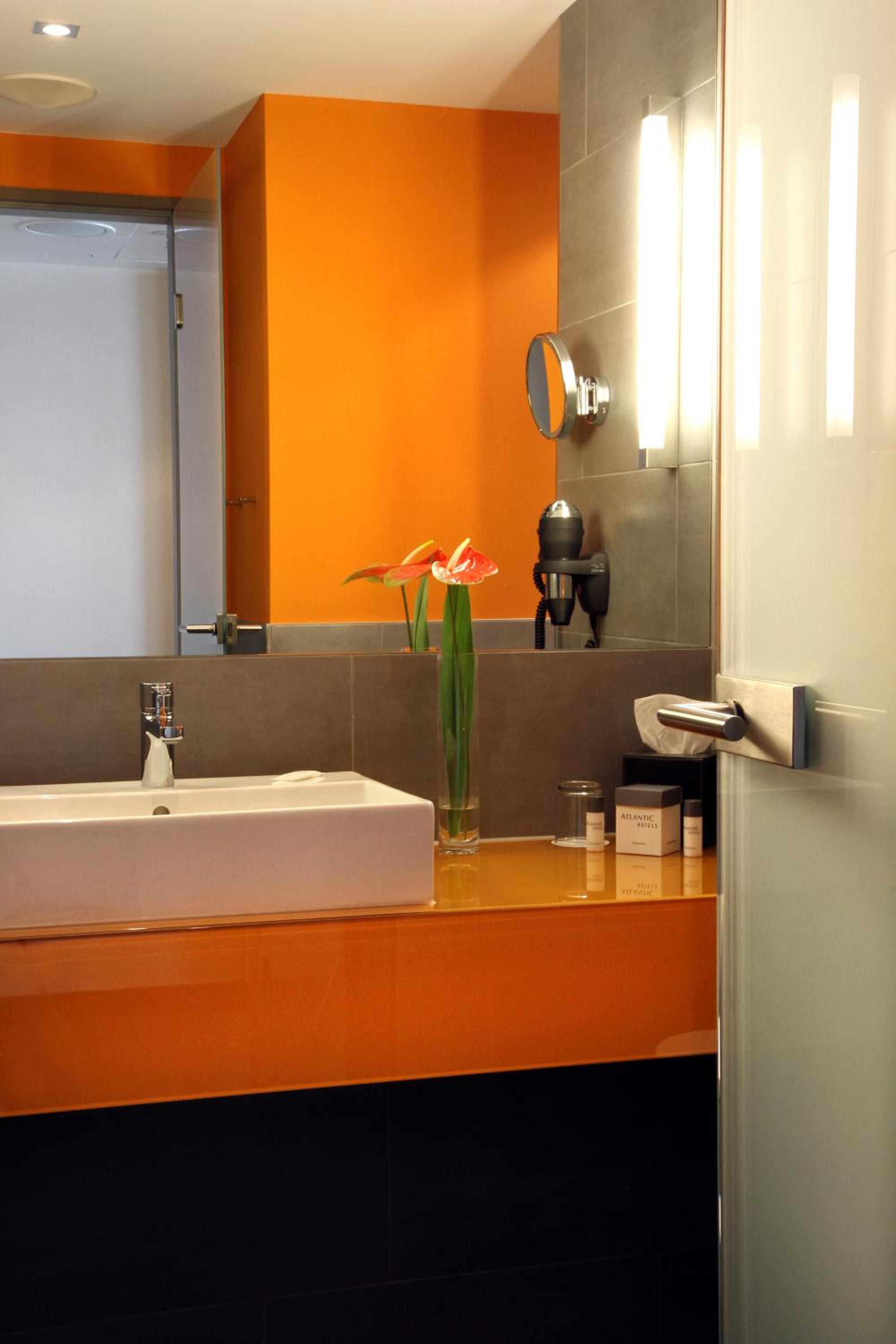 Suite - Photo 6