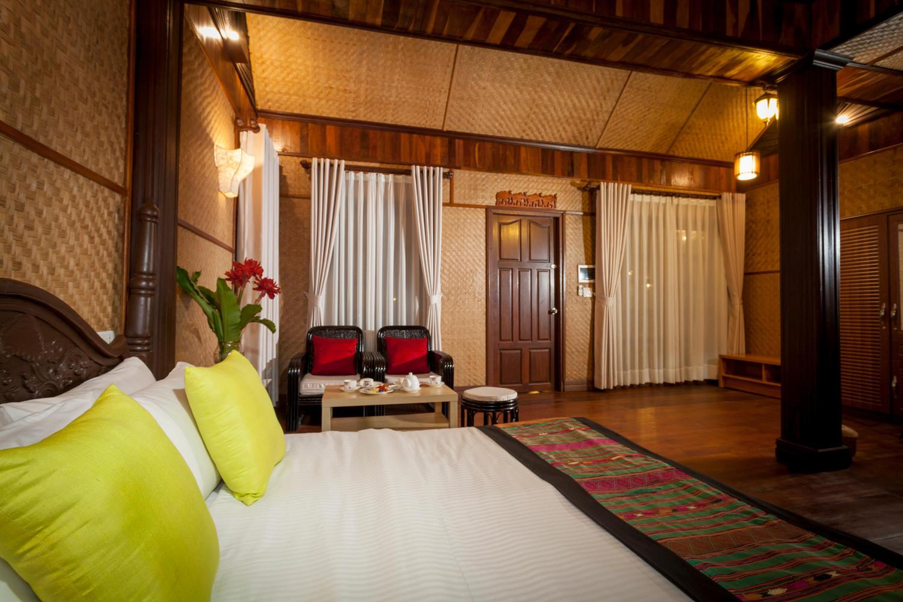 Double Room with Pool View
