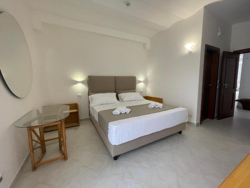 Deluxe Double Room with Sea View