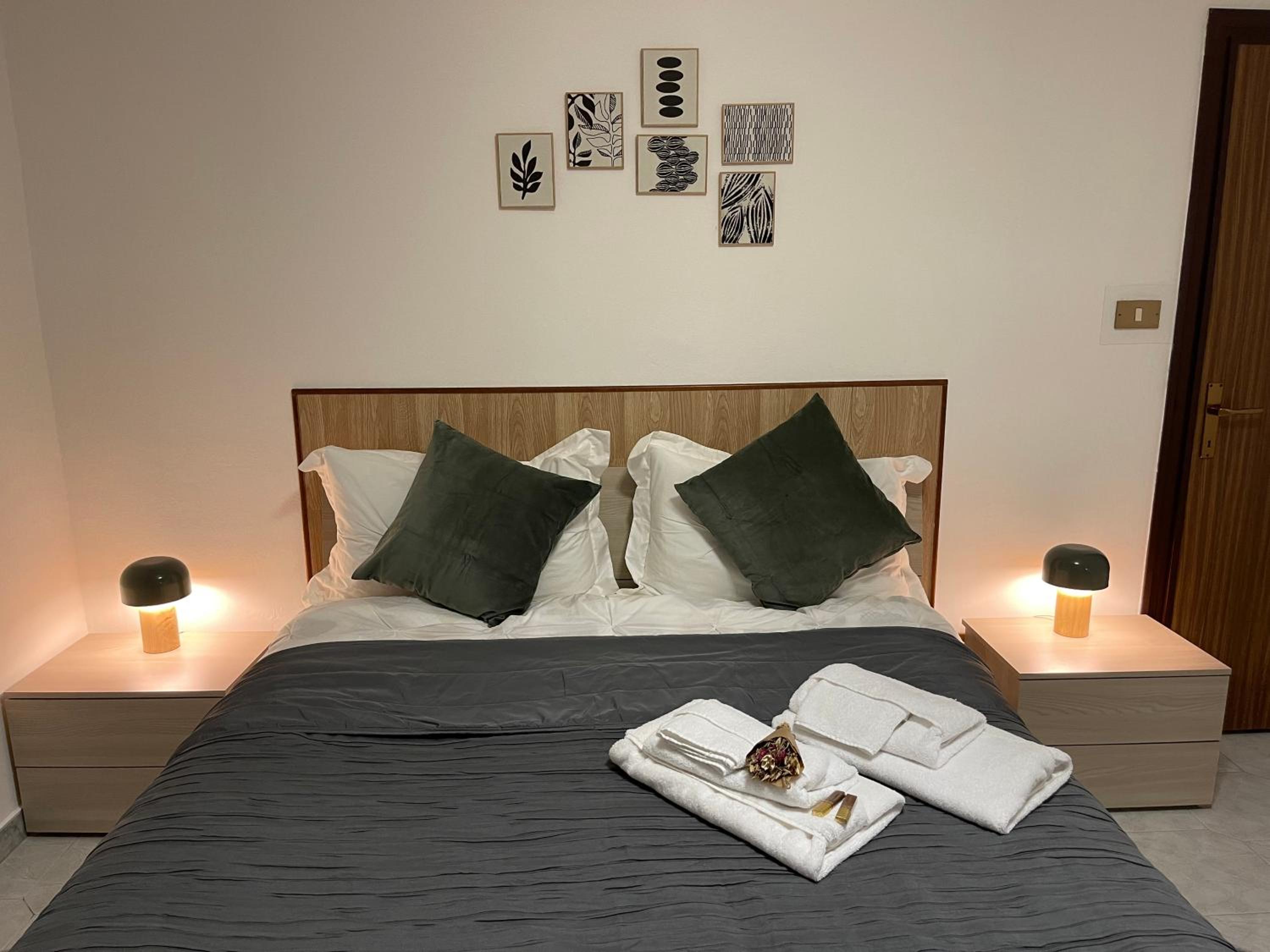 Large Double Room