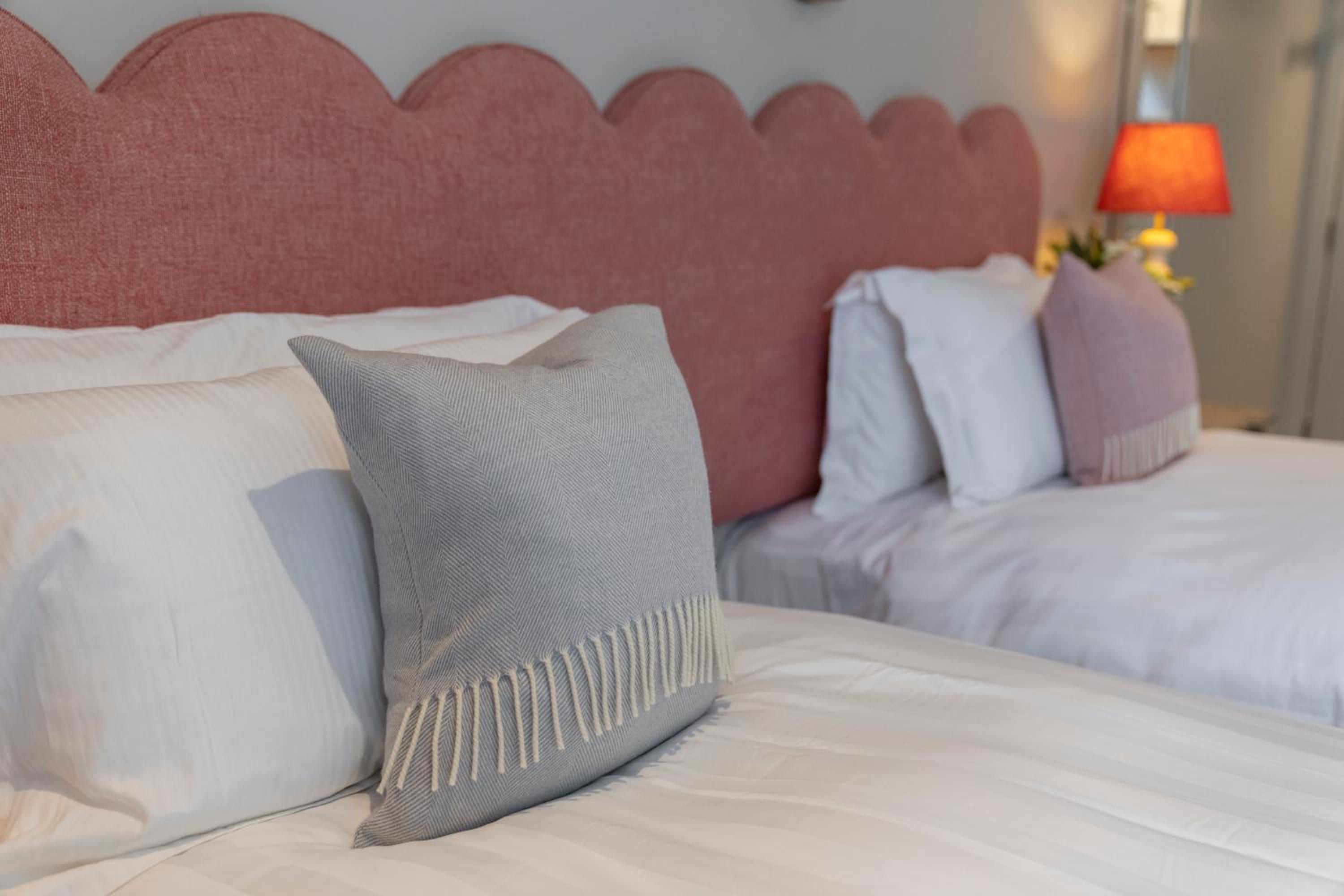 Deluxe Double or Twin Room with Sea View