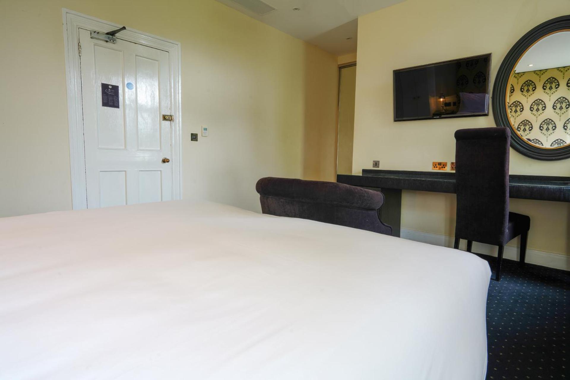 Standard Room - Photo 1