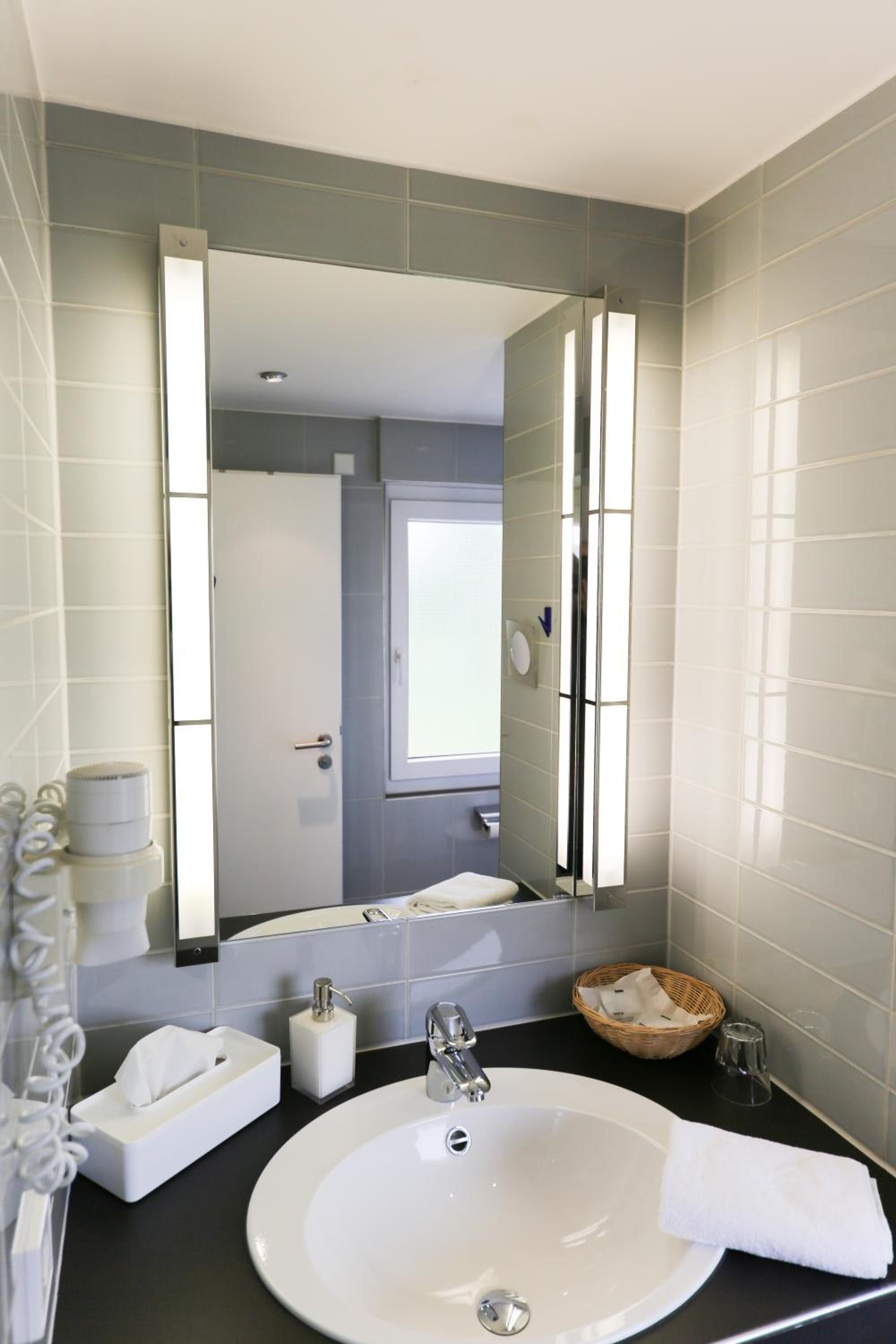 Single Room with Shower photo 2