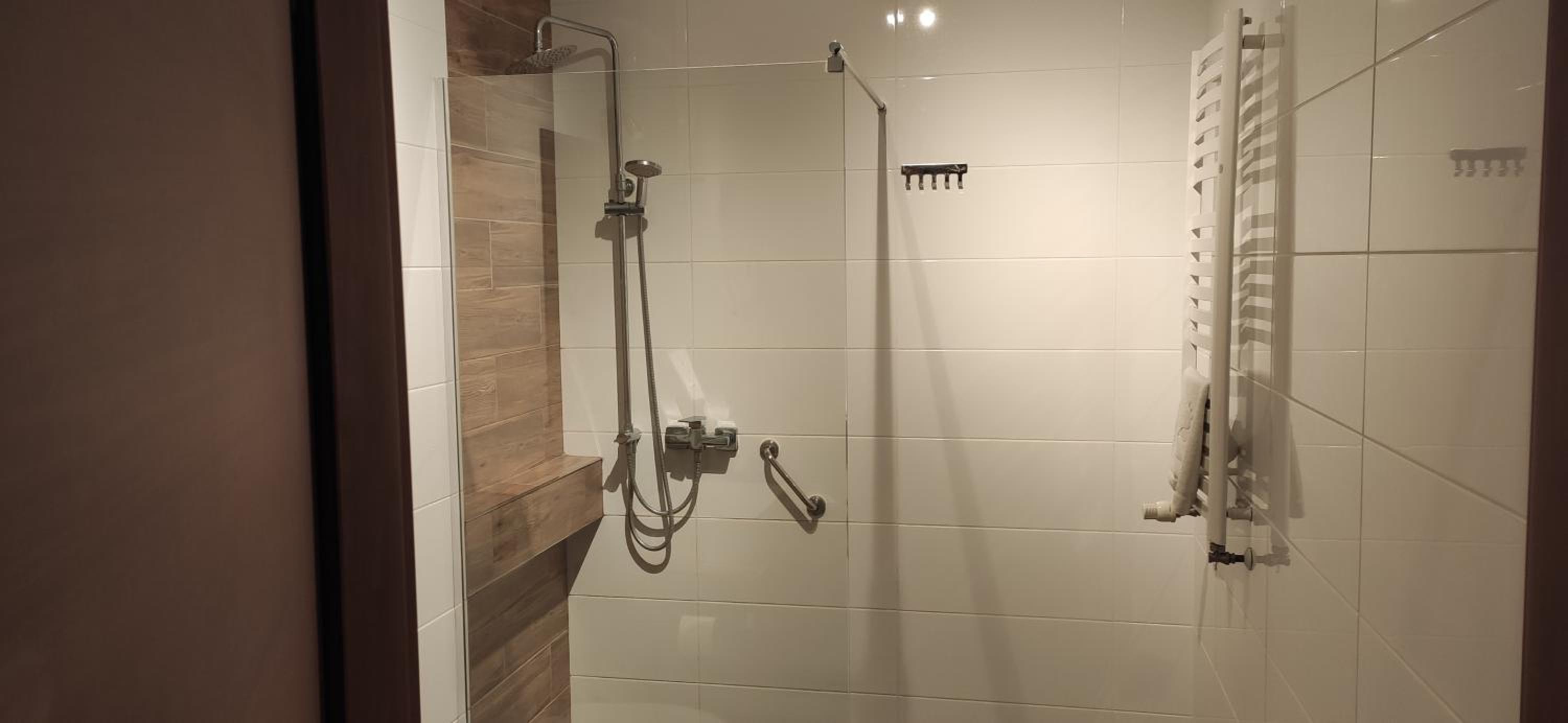 Triple Room - Photo 2