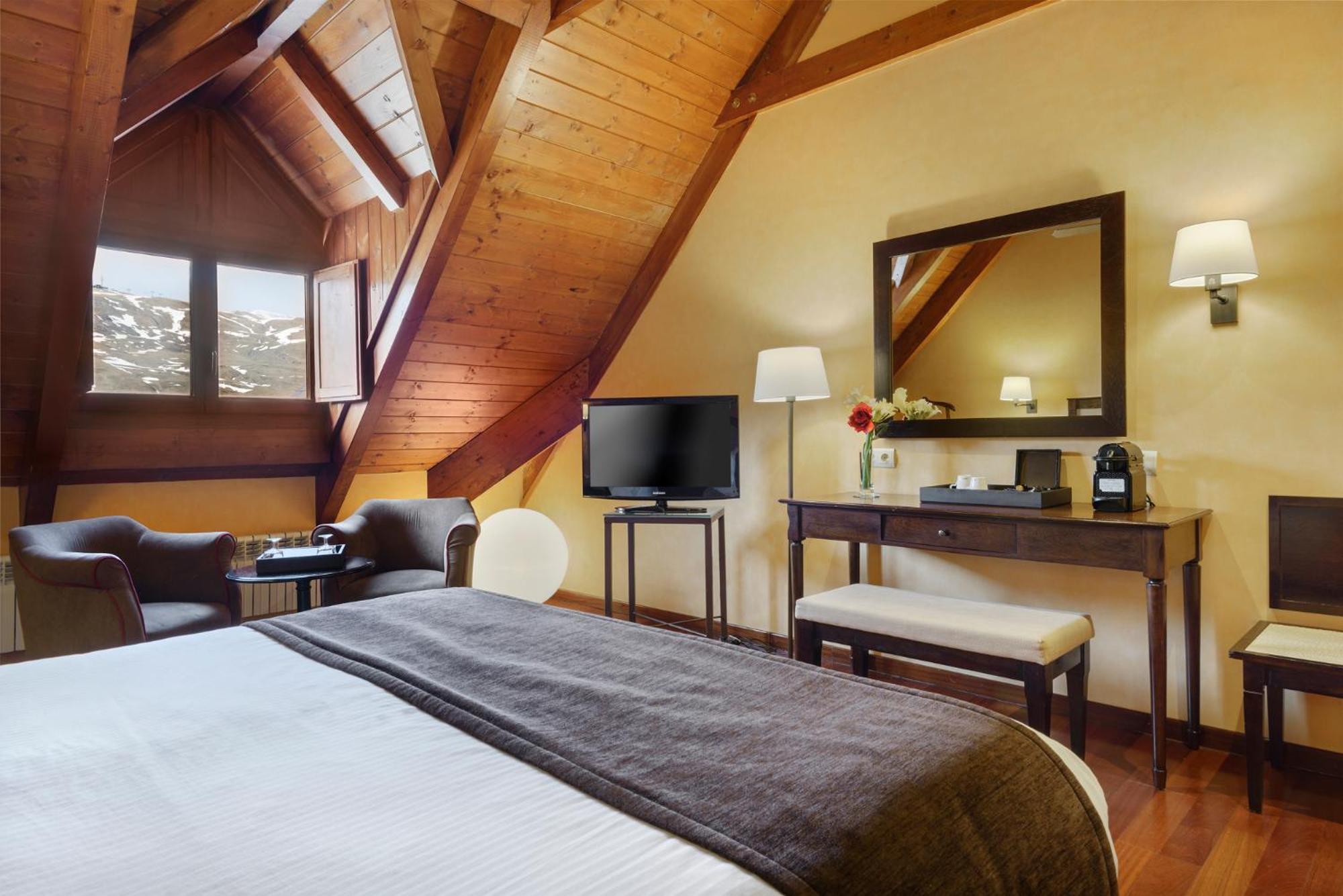 Superior Twin Room - Photo 7
