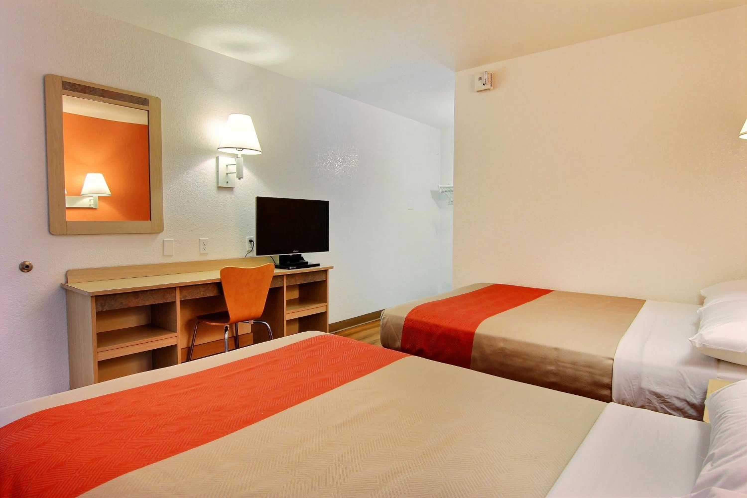 Deluxe Quadruple Room photo 2