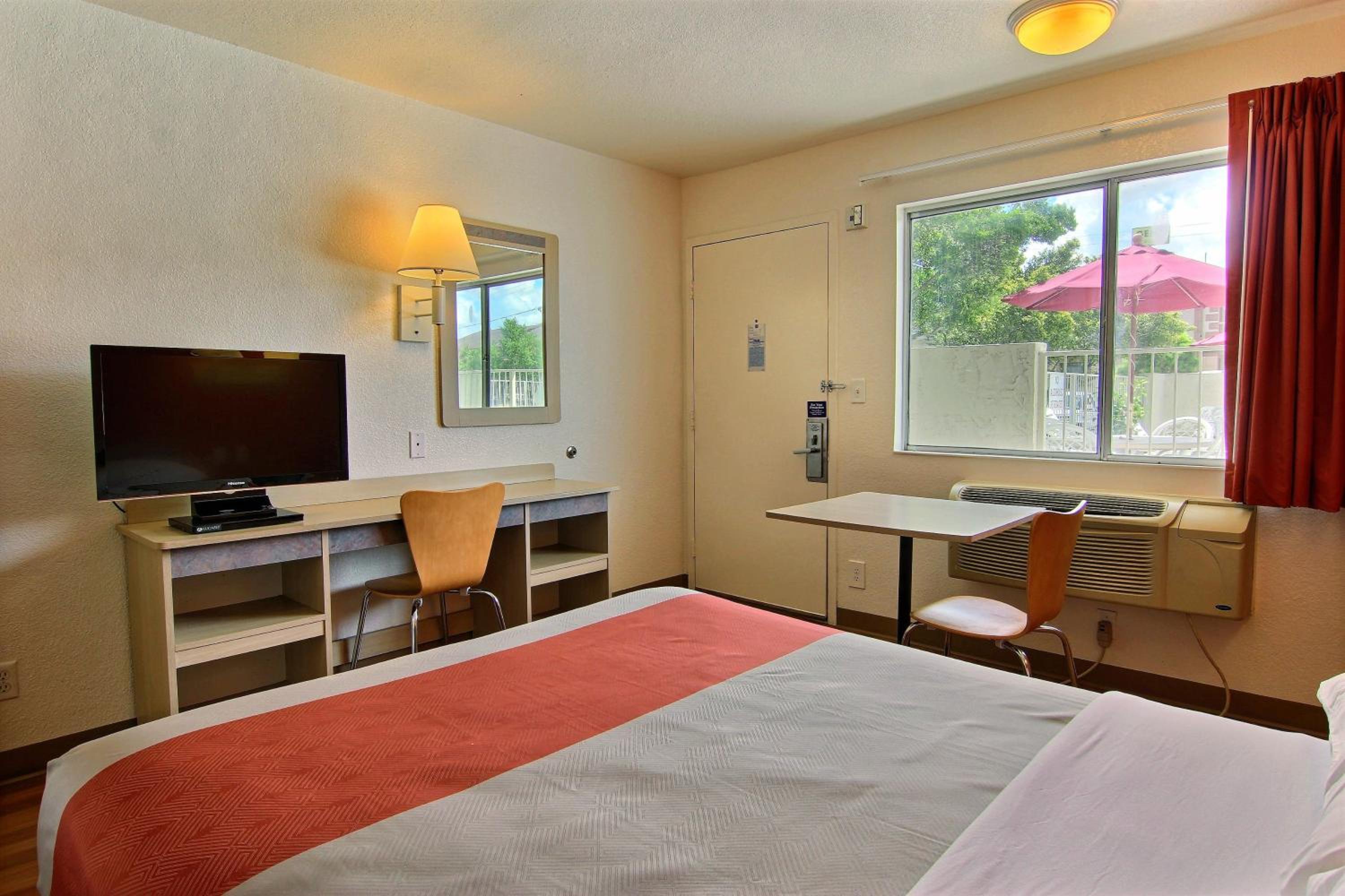 Quadruple Room photo 3