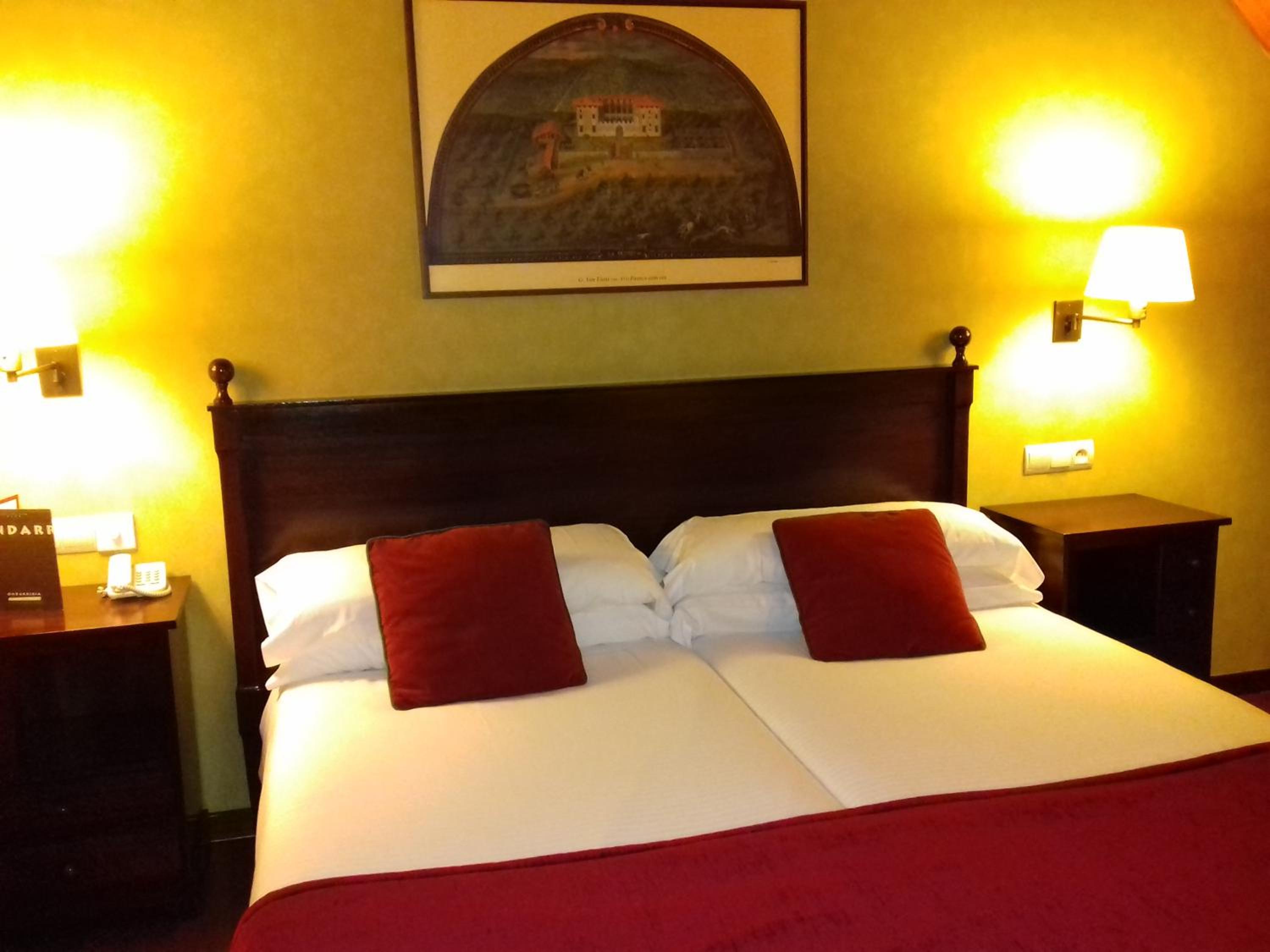 Superior Twin Room - Photo 4