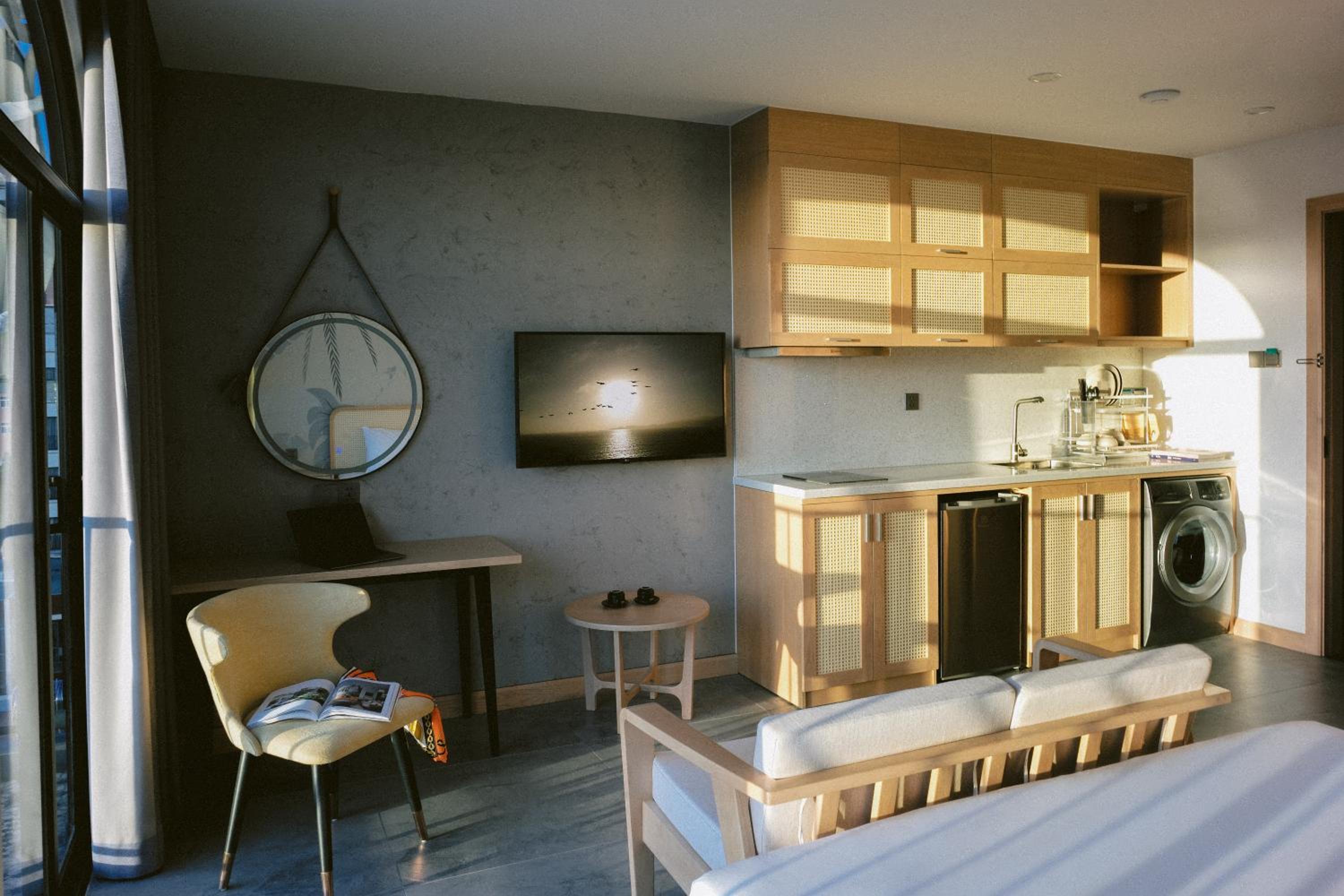 King Studio - Photo 2