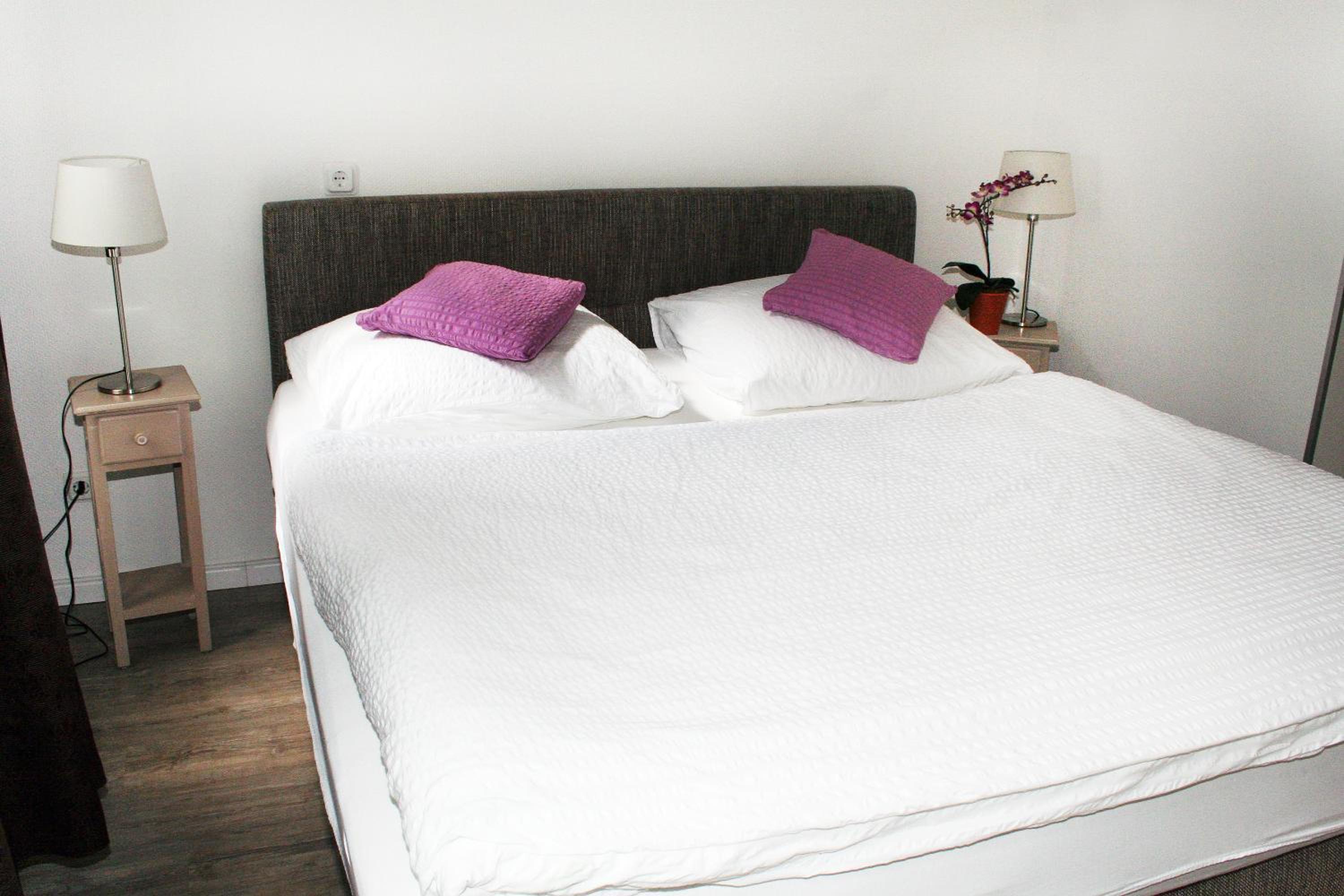 Double Room - Photo 18