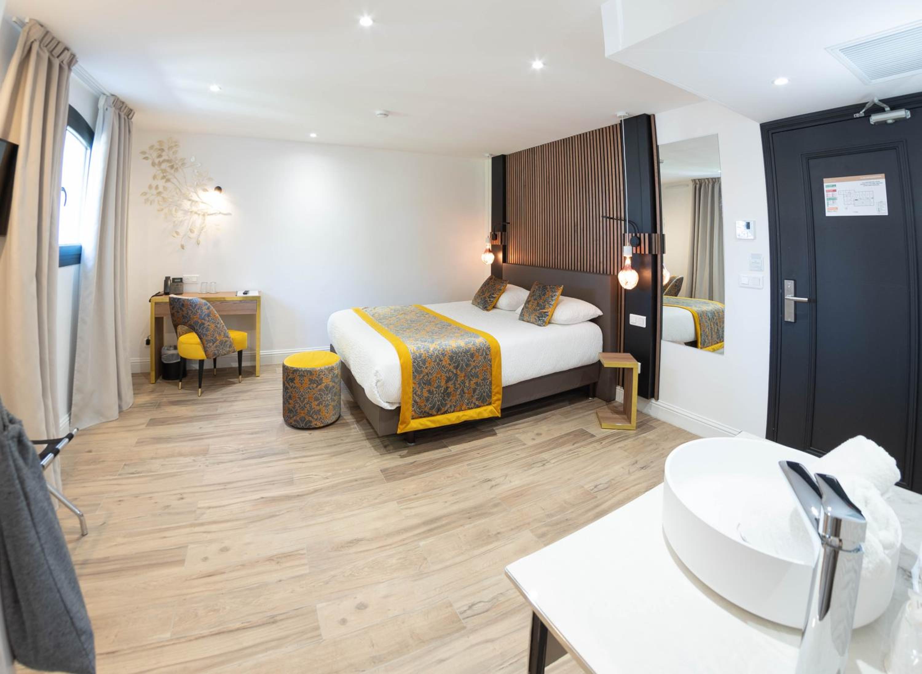Double Room COSY - Photo 9